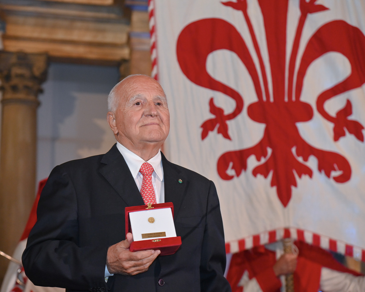 Sergio Romagnani con il Fiorino d'oro