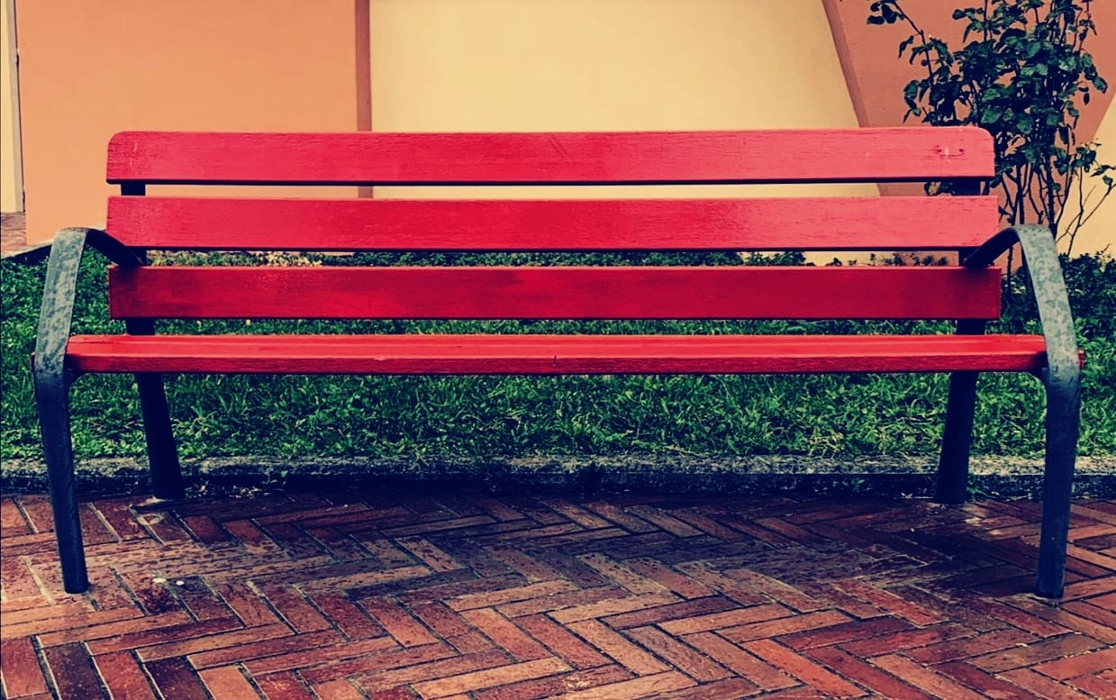 Panchina rossa - fonte Comune di Montelupo