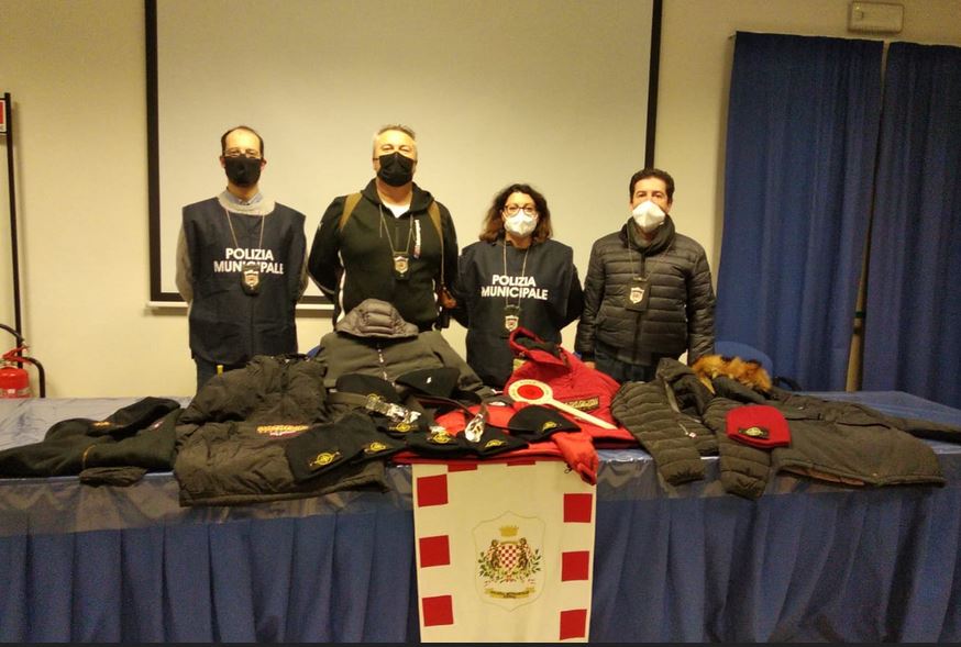 Merce sequestrata a Pistoia dalla Polizia Municipale