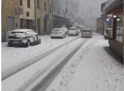 Neve sui passi appenninici della Metrocitt Firenze