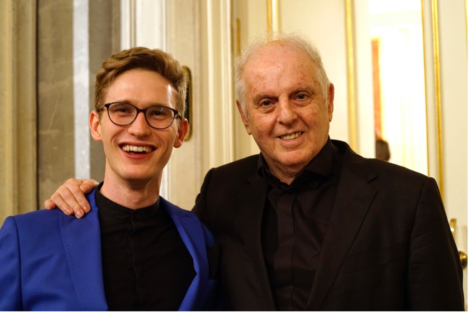 Thomas Guggeis e Daniel Barenboim (Fonte foto Orchestra della Toscana)
