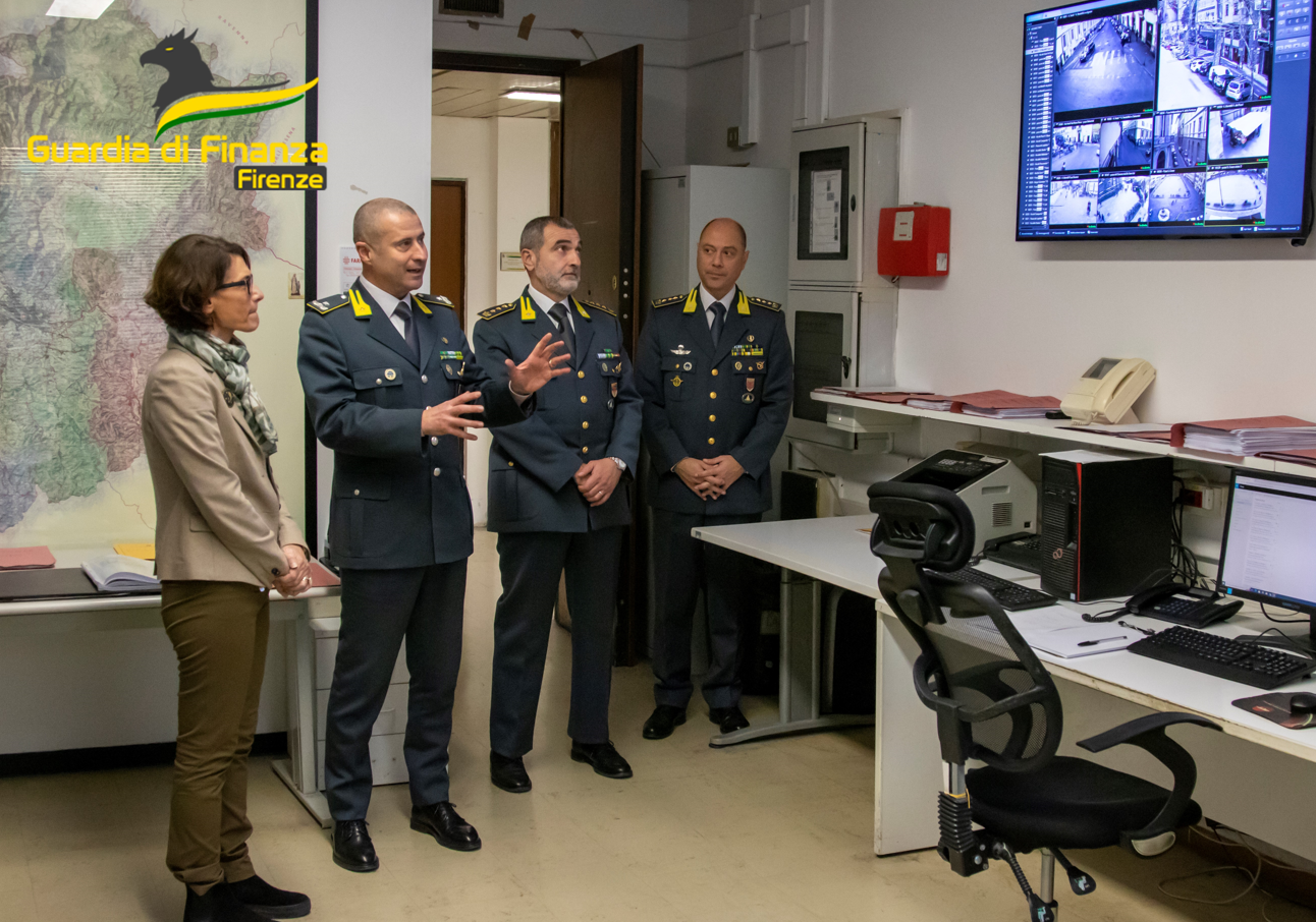 Prefetto in visita al co Comando Provinciale (fonte foto comunicato stampa)