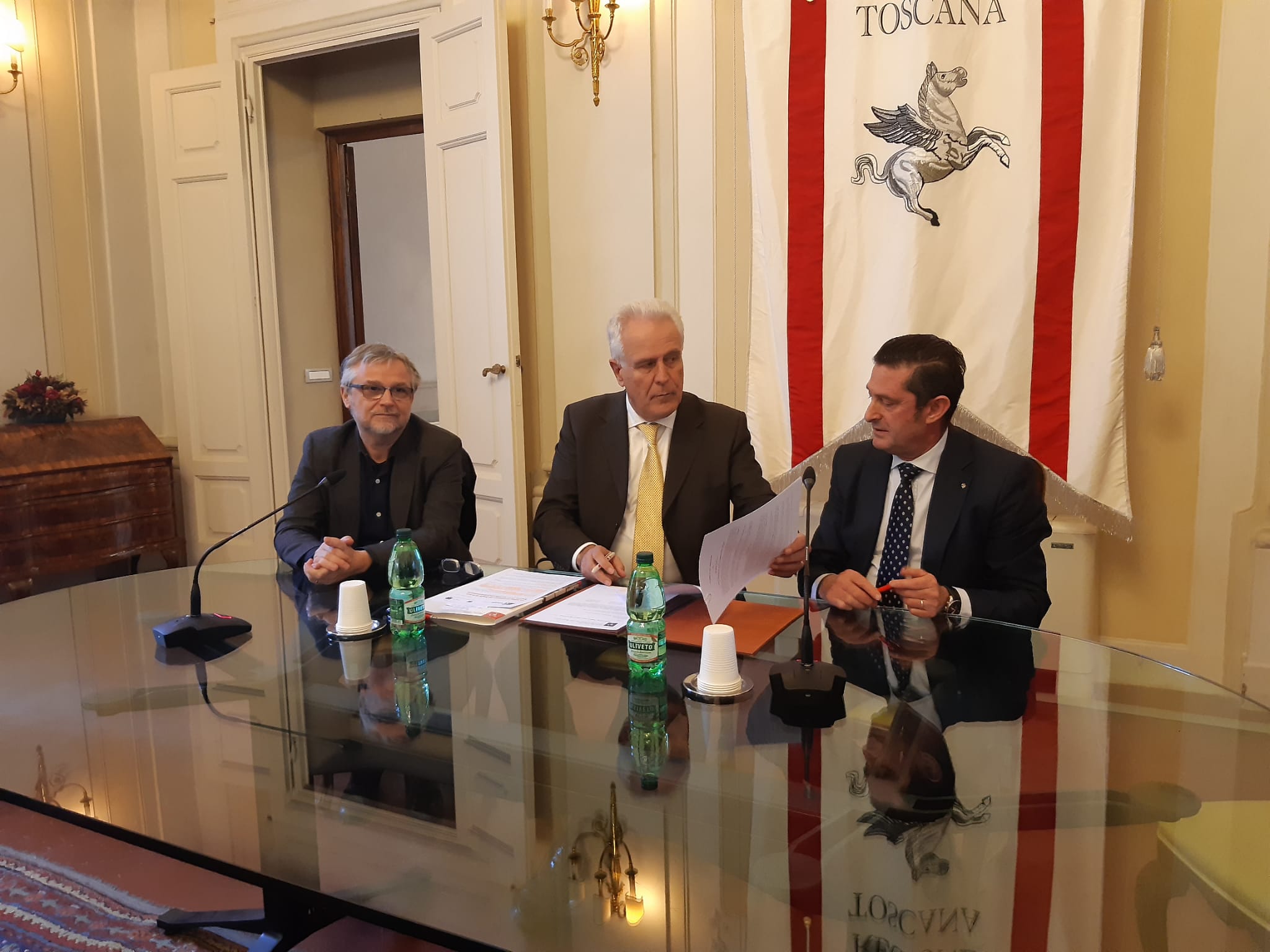 Salute sui luoghi di lavoro, Regione firma accordo con Confcommercio (Fonte foto Regione Toscana)