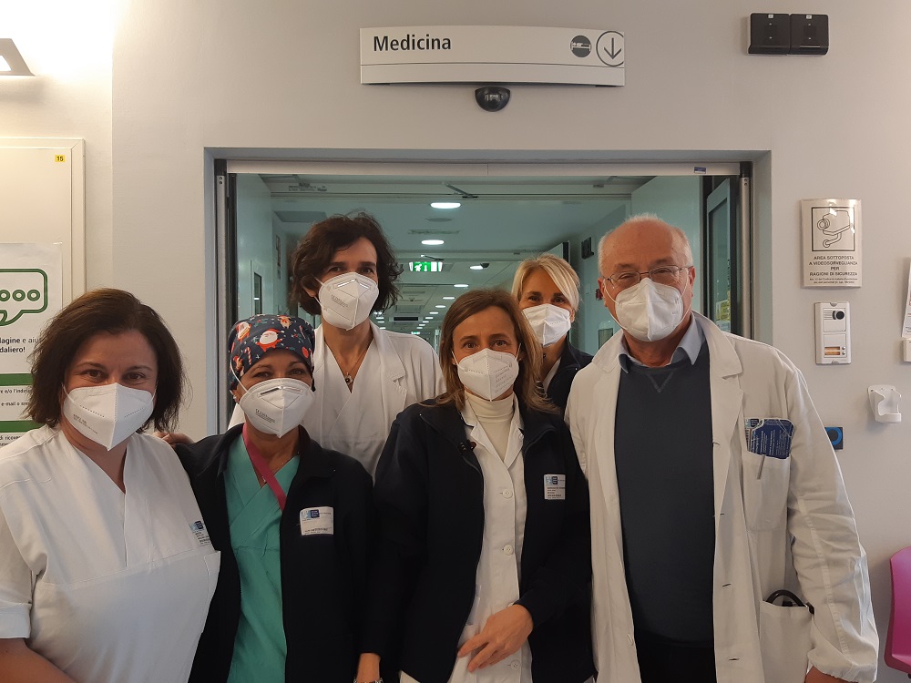 Il team del progetto Cometa durante la pandemia (Fonte foto Ausl Toscana Centro)