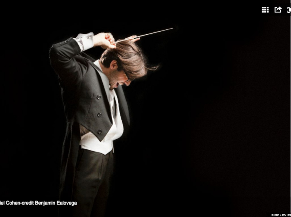 Danie lCohen (Ph ©Benjamin Ealovega - Fonte Orchestra della Toscana)