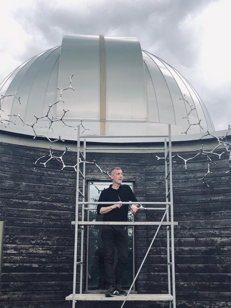 Loris Cecchini all'Osservatorio Polifunzionale del Chianti fiorentino (Fonte foto Comune di Barberino e Tavarnelle)