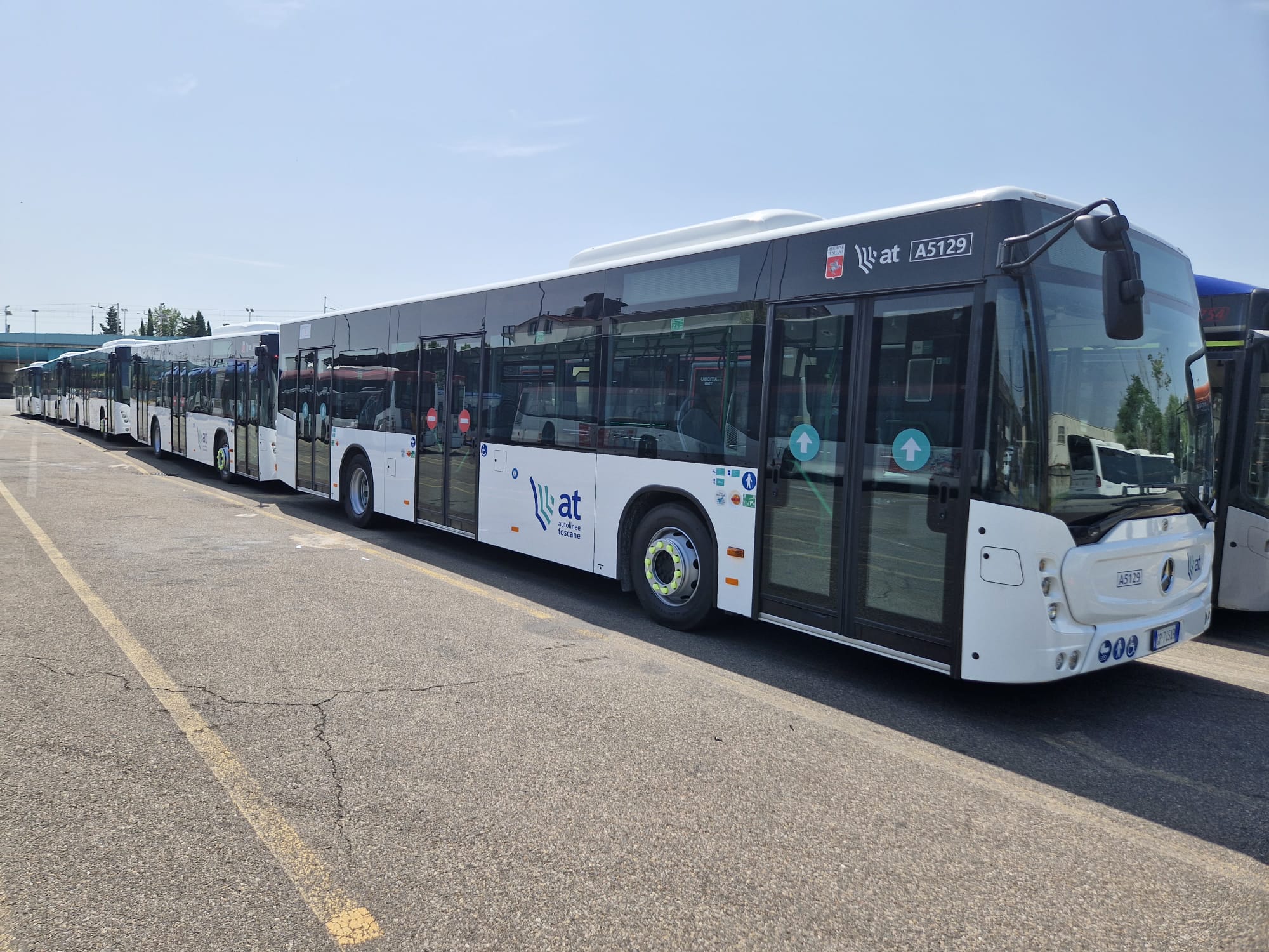 Mercedes Conecto 12 metri (Fonte foto Autolinee Toscane)