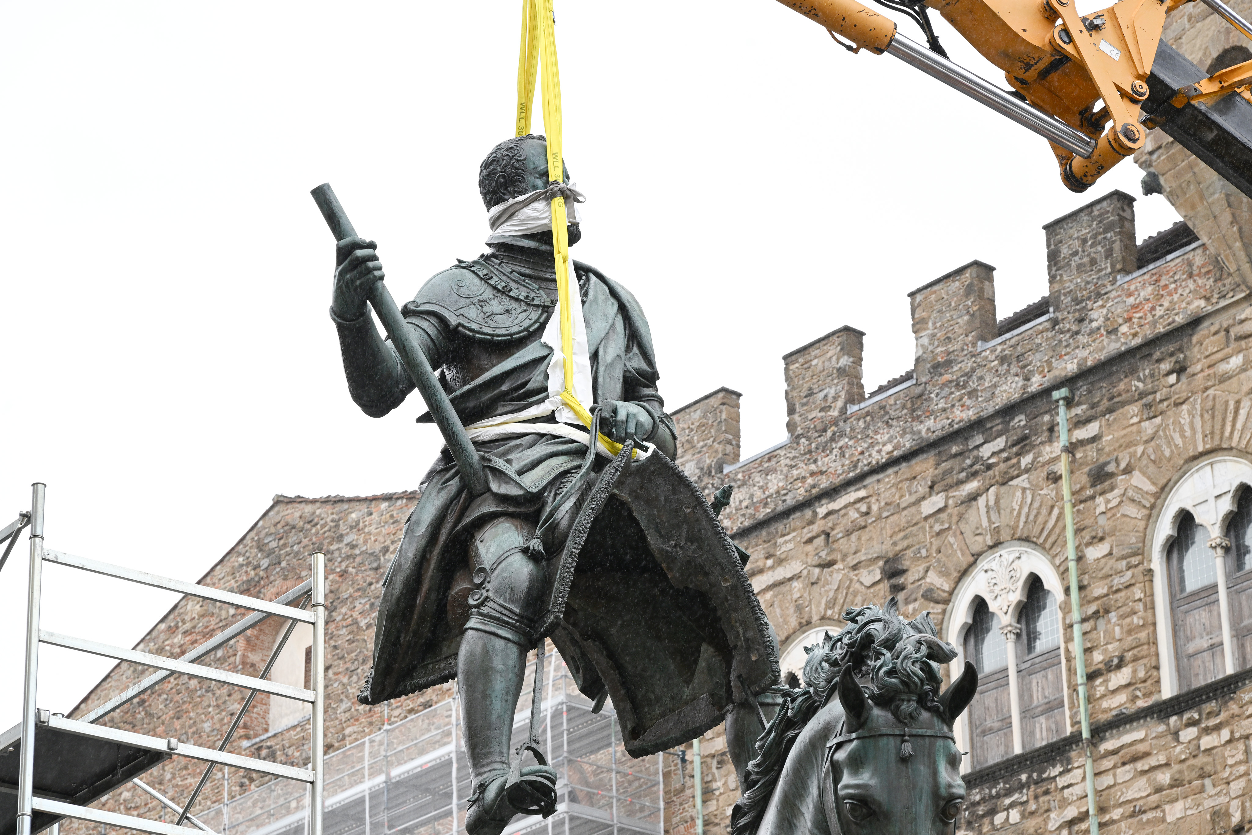 PRODOTTI PER LA CURA DEGLI ARTI per il cavallo Firenze PRODOTTI