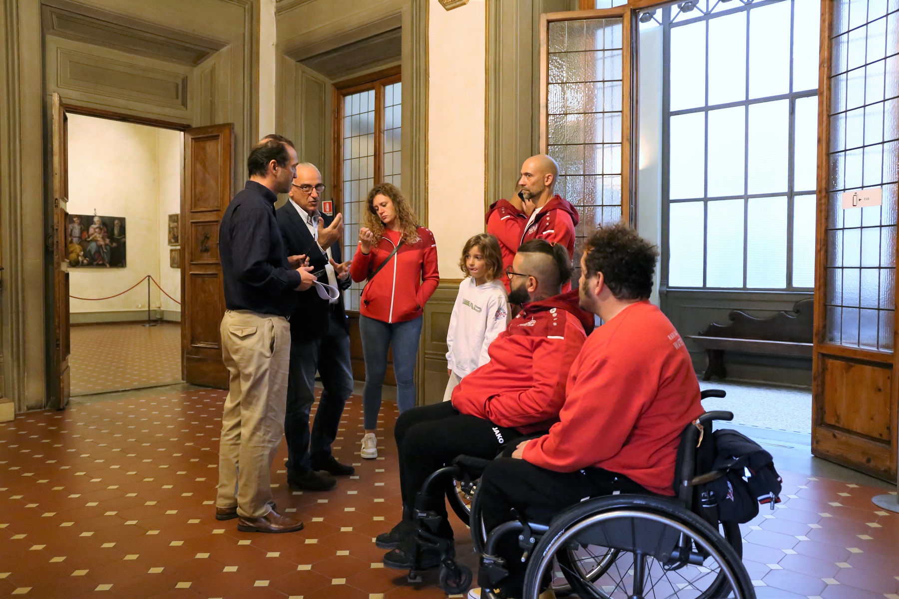 La delegazione della Rari Nantes Florentia Ability in Consiglio Metropolitano (foto Antonello Serino - Met Ufficio Stampa)