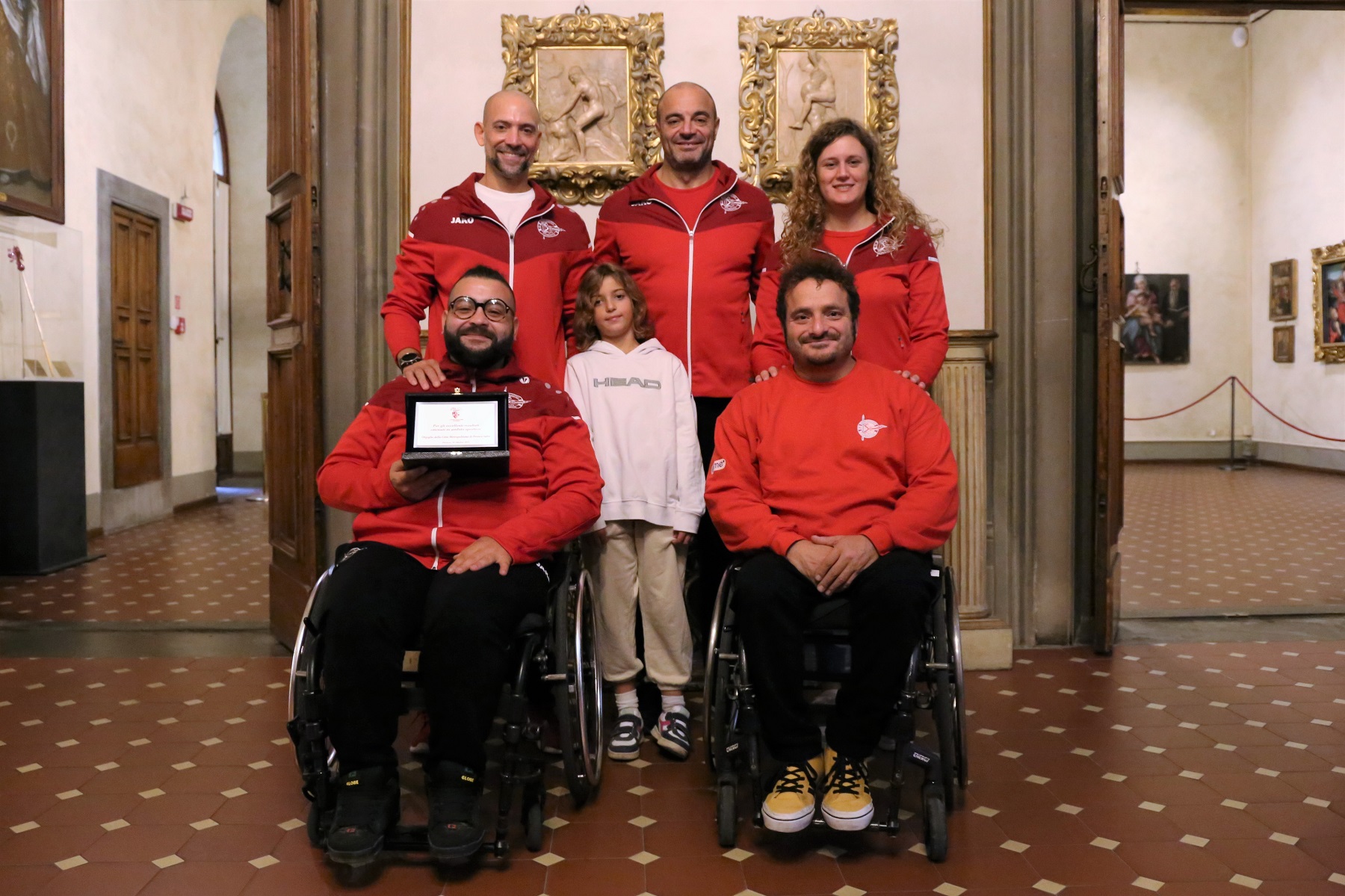 La delegazione della Rari Nantes Florentia Ability in Consiglio Metropolitano (foto Antonello Serino - Met Ufficio Stampa)