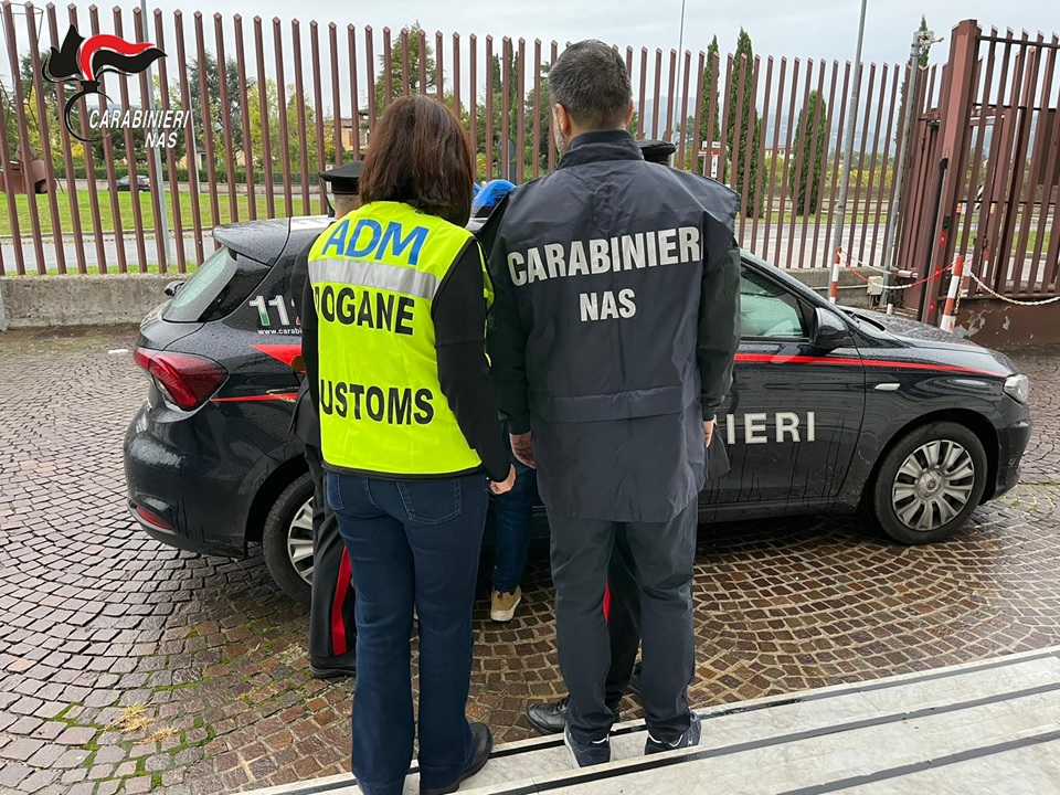 Carabinieri Nas Firenze e Agenzia delle Dogane e Monopoli (Fonte foto Carabinieri)
