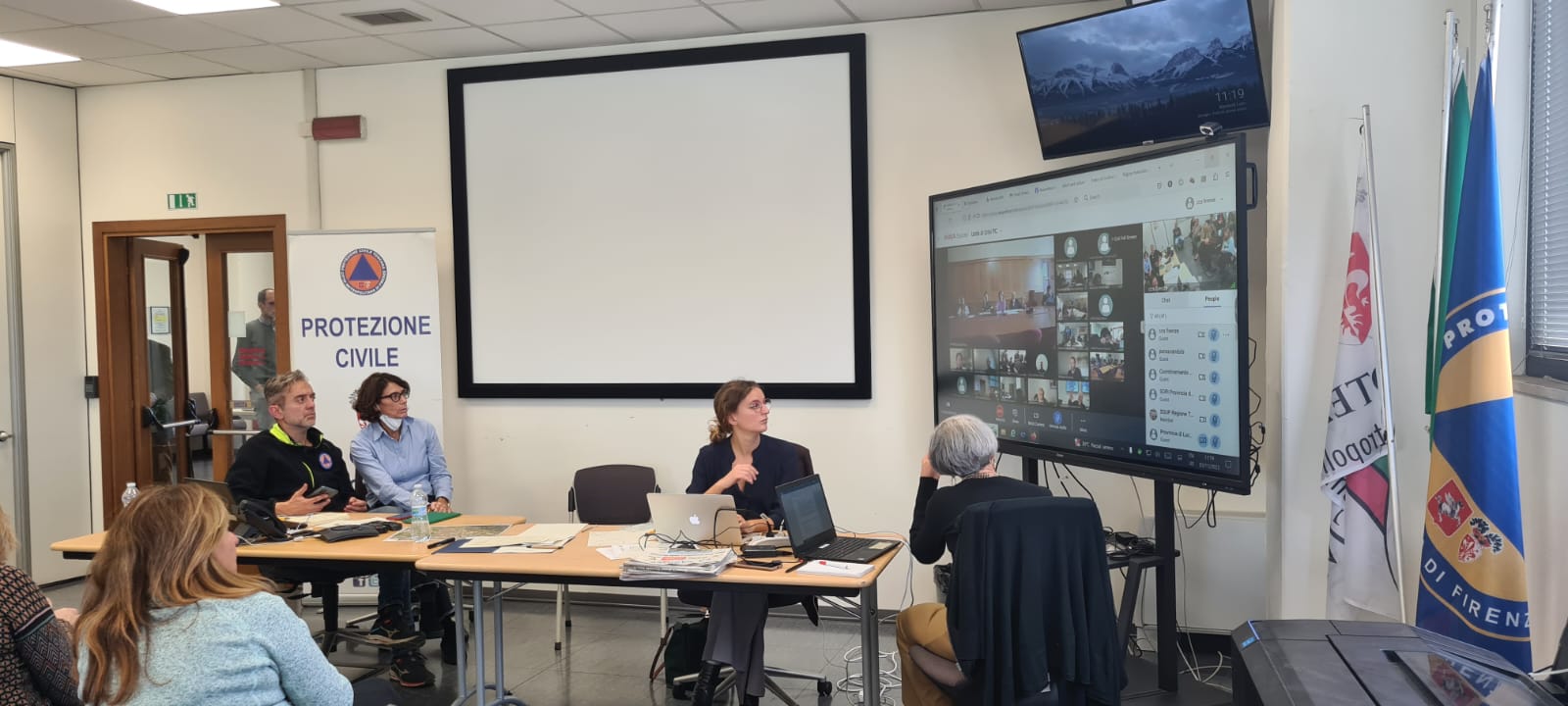 Centro Coordinamento soccorsi presso la Sala Operativa Unificata - Protezione Civile Città Metropolitana di Firenze (Fonte foto Prefettura)