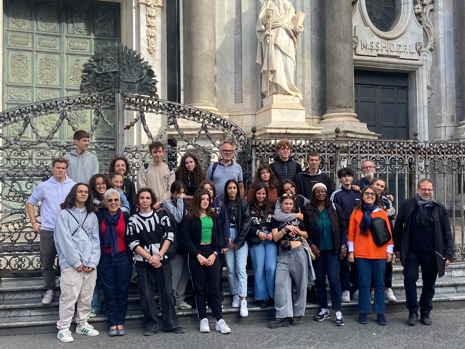 Viaggio-studio in Sicilia nelle terre confiscate alla Mafia - Foto del Liceo Artistico Statale di Porta Romana e Sesto Fiorentino