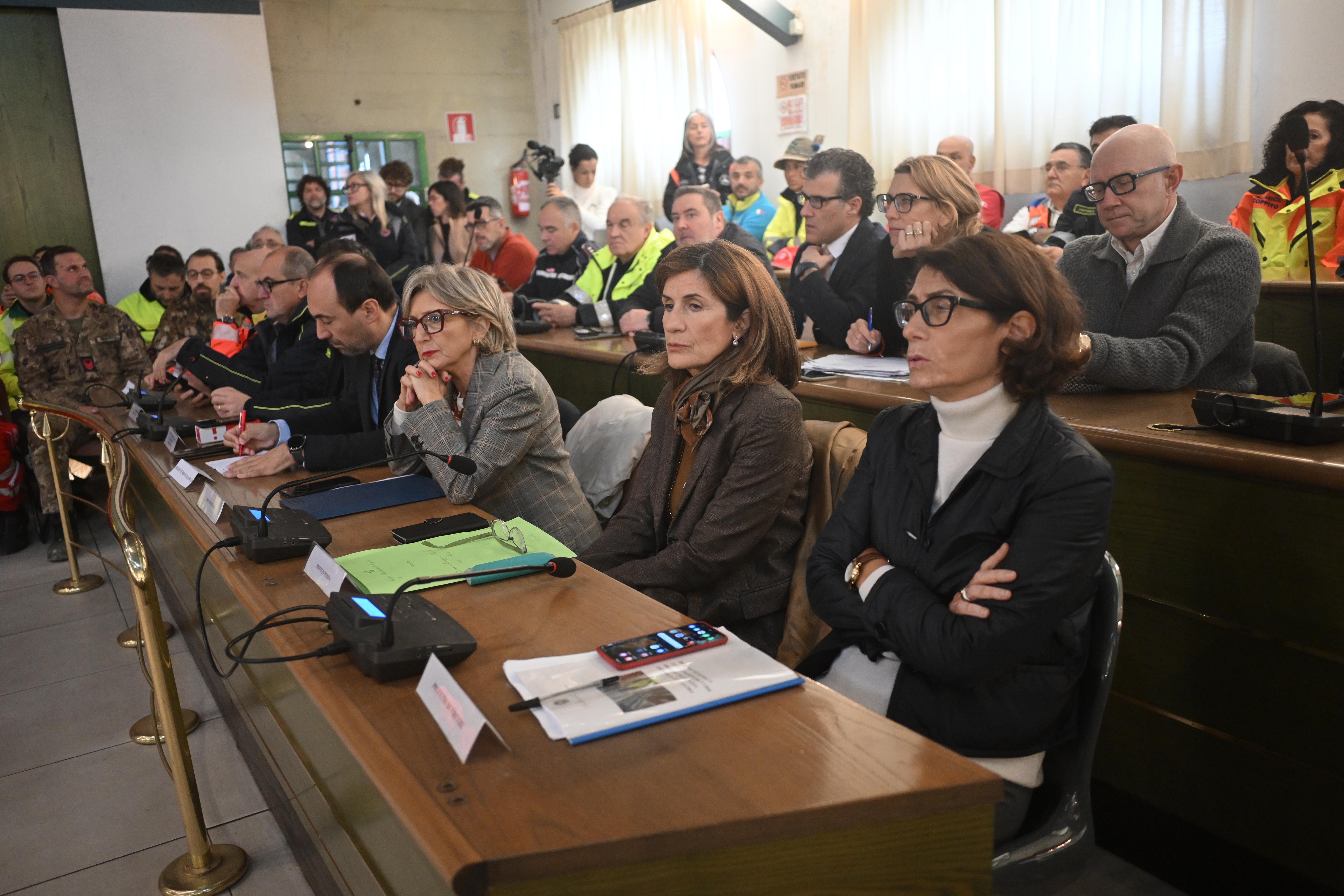 incontro in occasione della visita di Musumeci a Campi Bisenzio (Fonte foto Comune di Montemurlo)