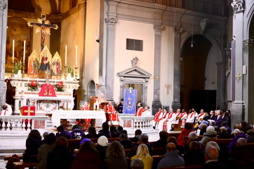 Celebrazione della santa messa nella Collegiata di Sant'Andrea
