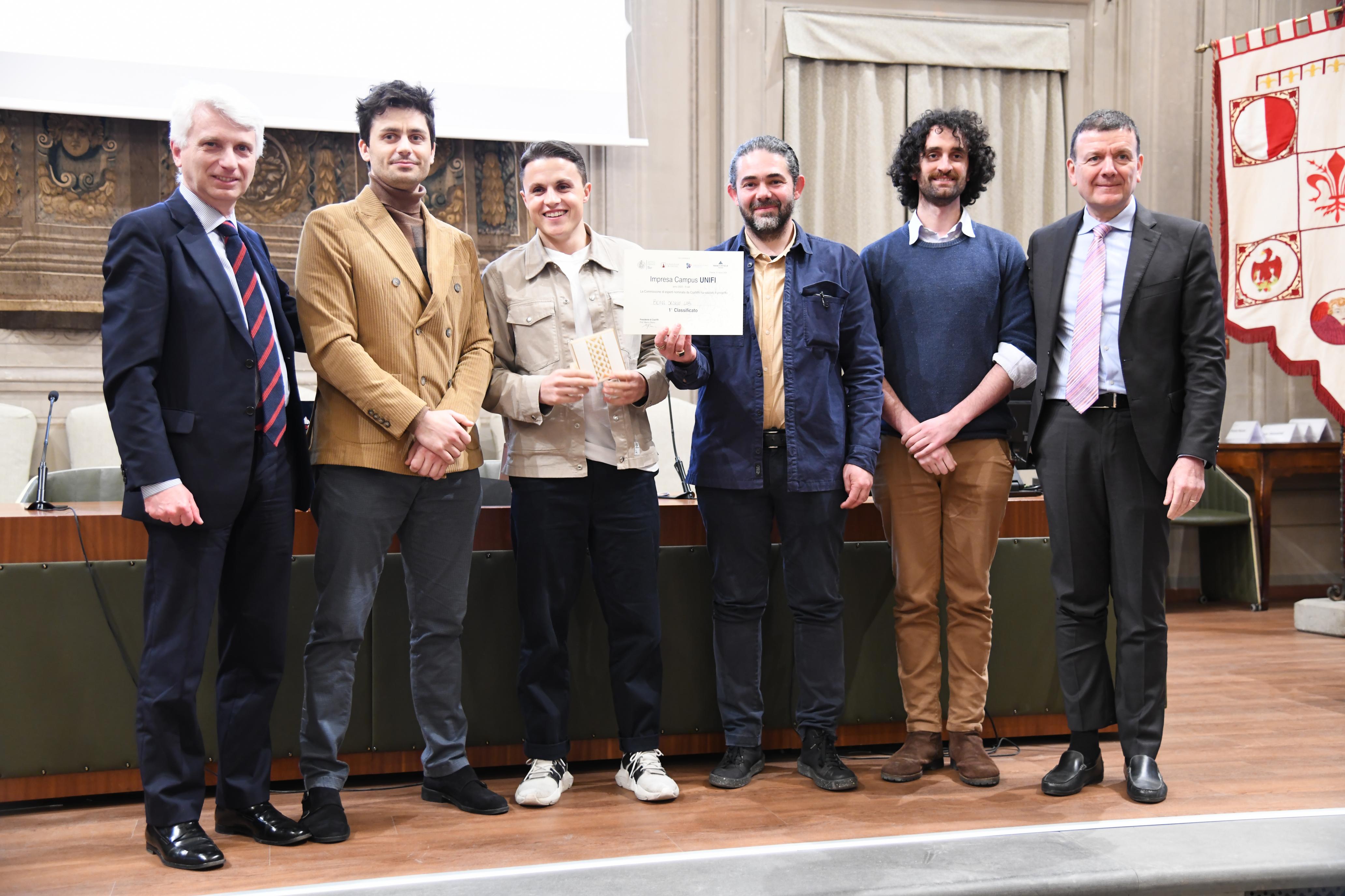 Il gruppo vincitore (Fonte foto Università degli Studi di Firenze)