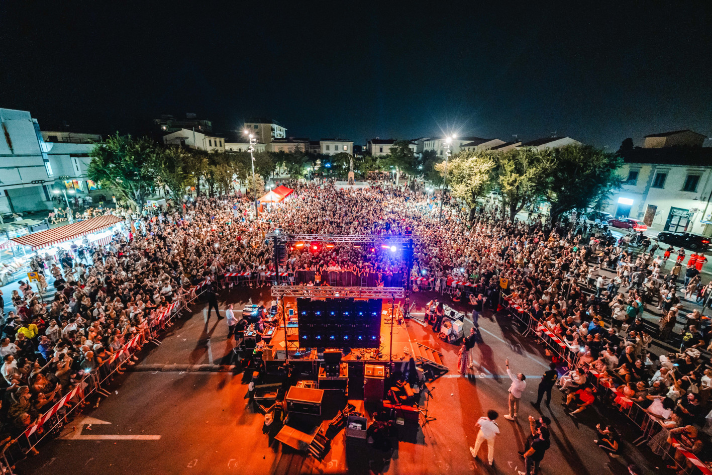 Concerto piazza Vittorio Veneto (Fonte foto Ufficio Stampa Marco Mannucci)