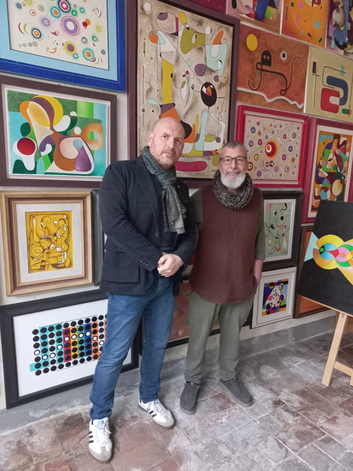 Il sindaco Baroncelli e l'artista Marino Cassandro (fonte foto comunicato stampa)