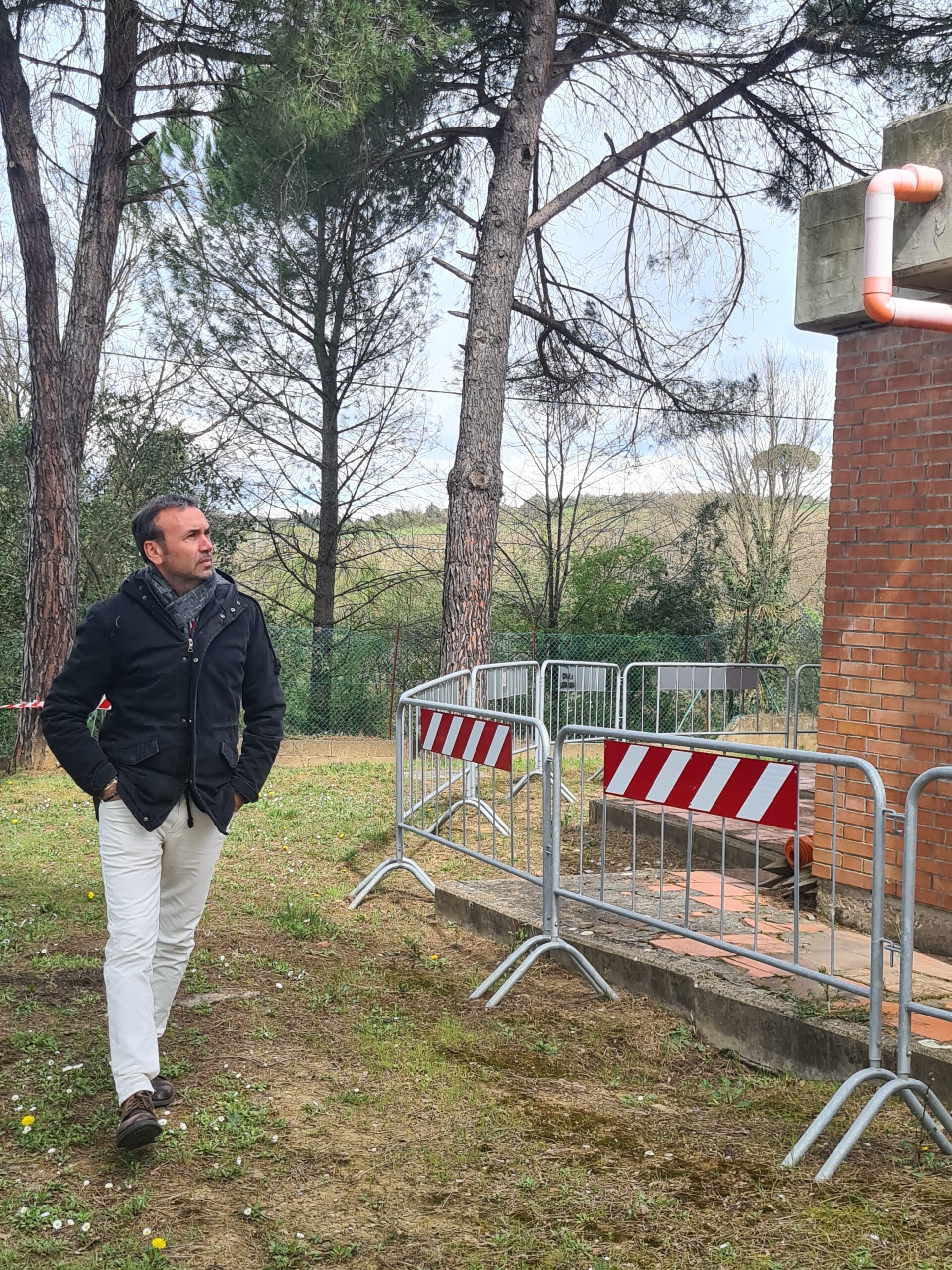 Scuola d’infanzia di Carcheri, interventi di ripristino, manutenzione straordinaria e di impermeabilizzazione della copertura (Fonte foto Comune di Lastra a Signa)