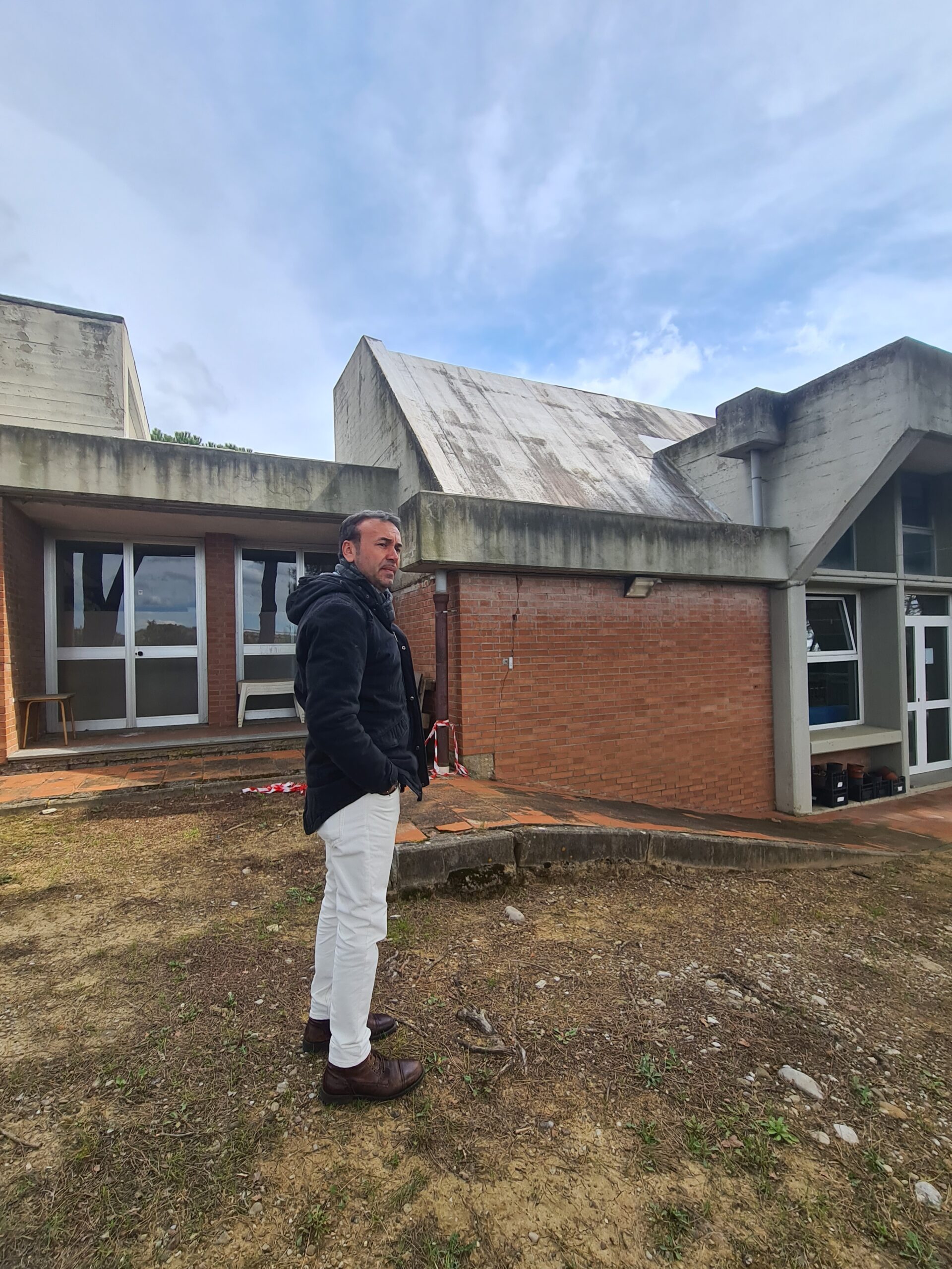 Scuola d’infanzia di Carcheri, interventi di ripristino, manutenzione straordinaria e di impermeabilizzazione della copertura (Fonte foto Comune di Lastra a Signa)