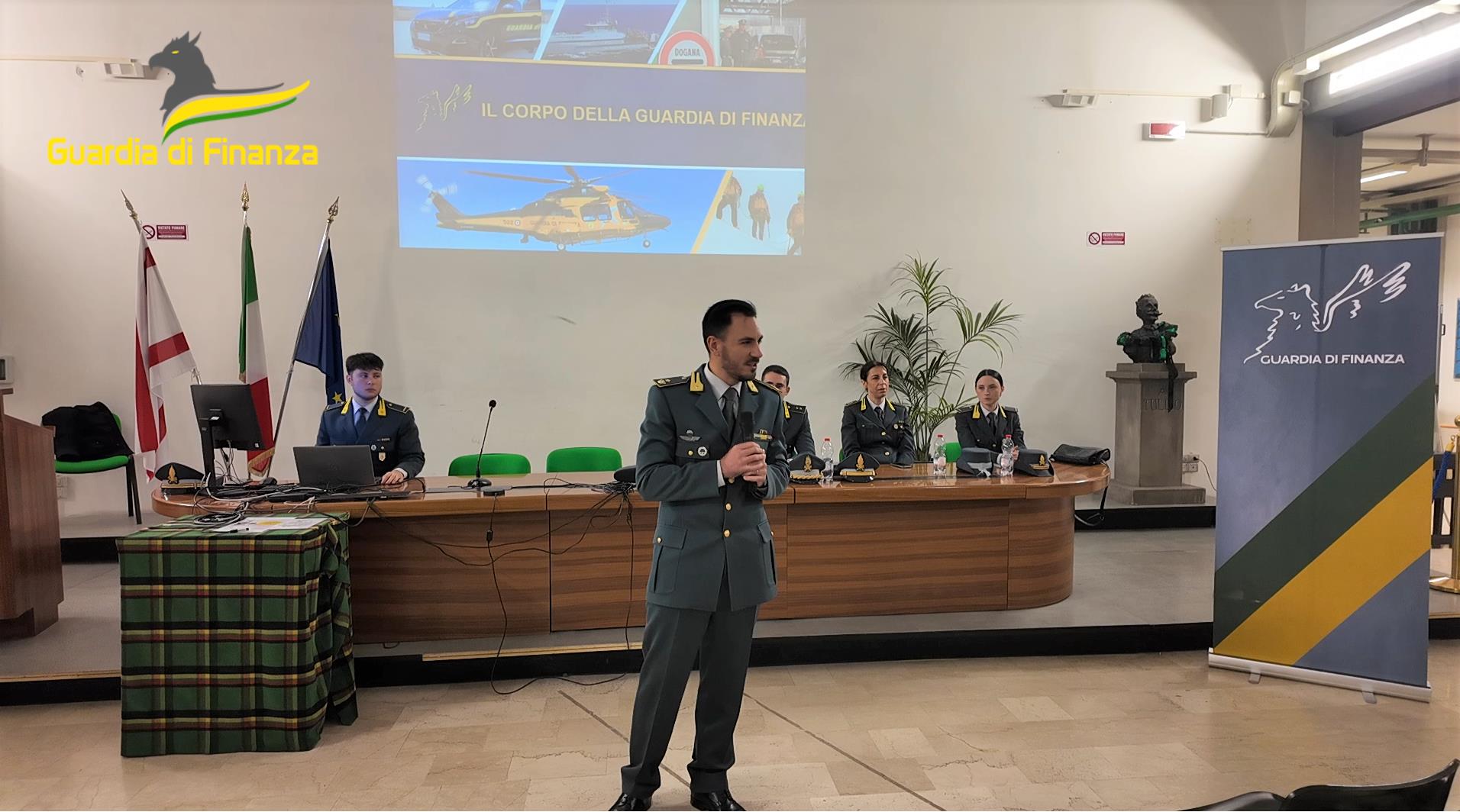 il Comando Provinciale di Prato promuove una giornata di formazione dedicata alla promozione della cultura della legalità; economica e del rispetto delle regole (Fonte foto Guardia di FInanza)