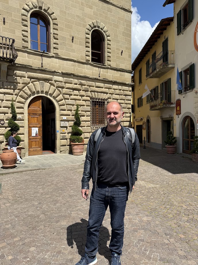 Assessore Politiche educative Giacomo Amalfitano (Fonte foto comunicato Comune di Greve in Chianti)