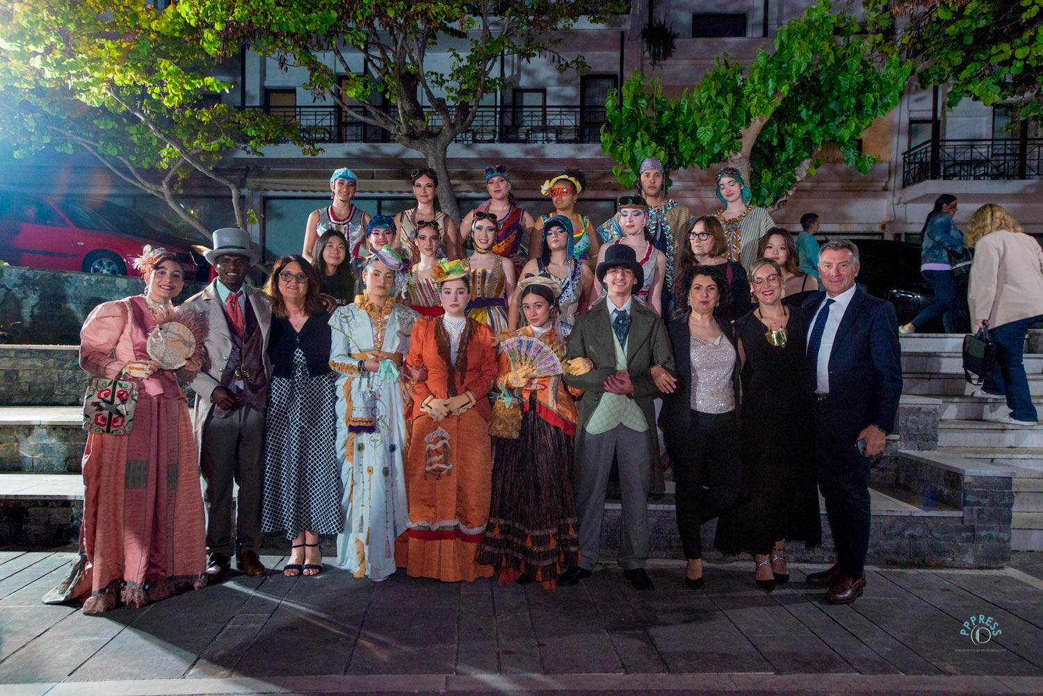 Aria Italiana nell'antica Olimpia (Foto da comunicato Liceo Artistico di Porta Romana)