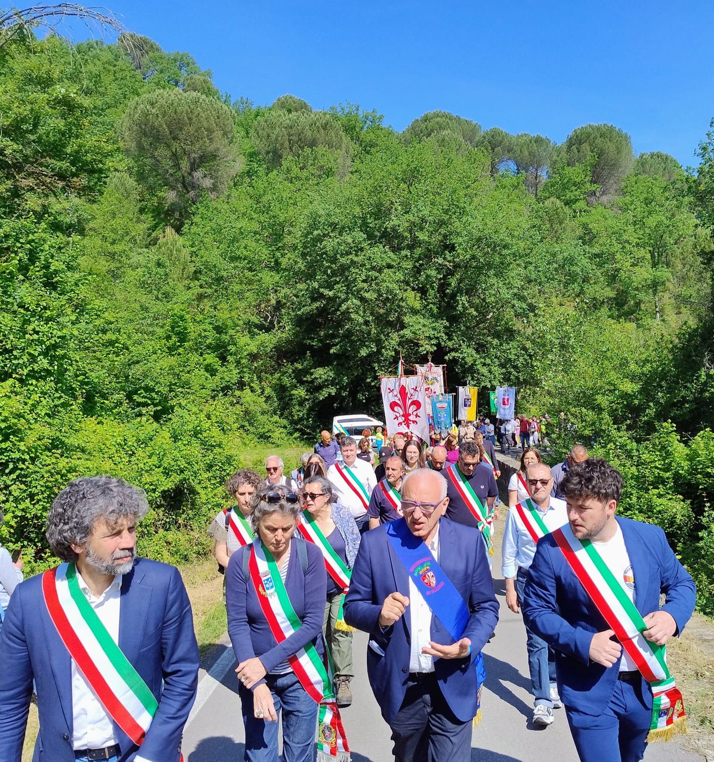 Alla marcia di Barbiana (foto di Johnny Tagliaferri)