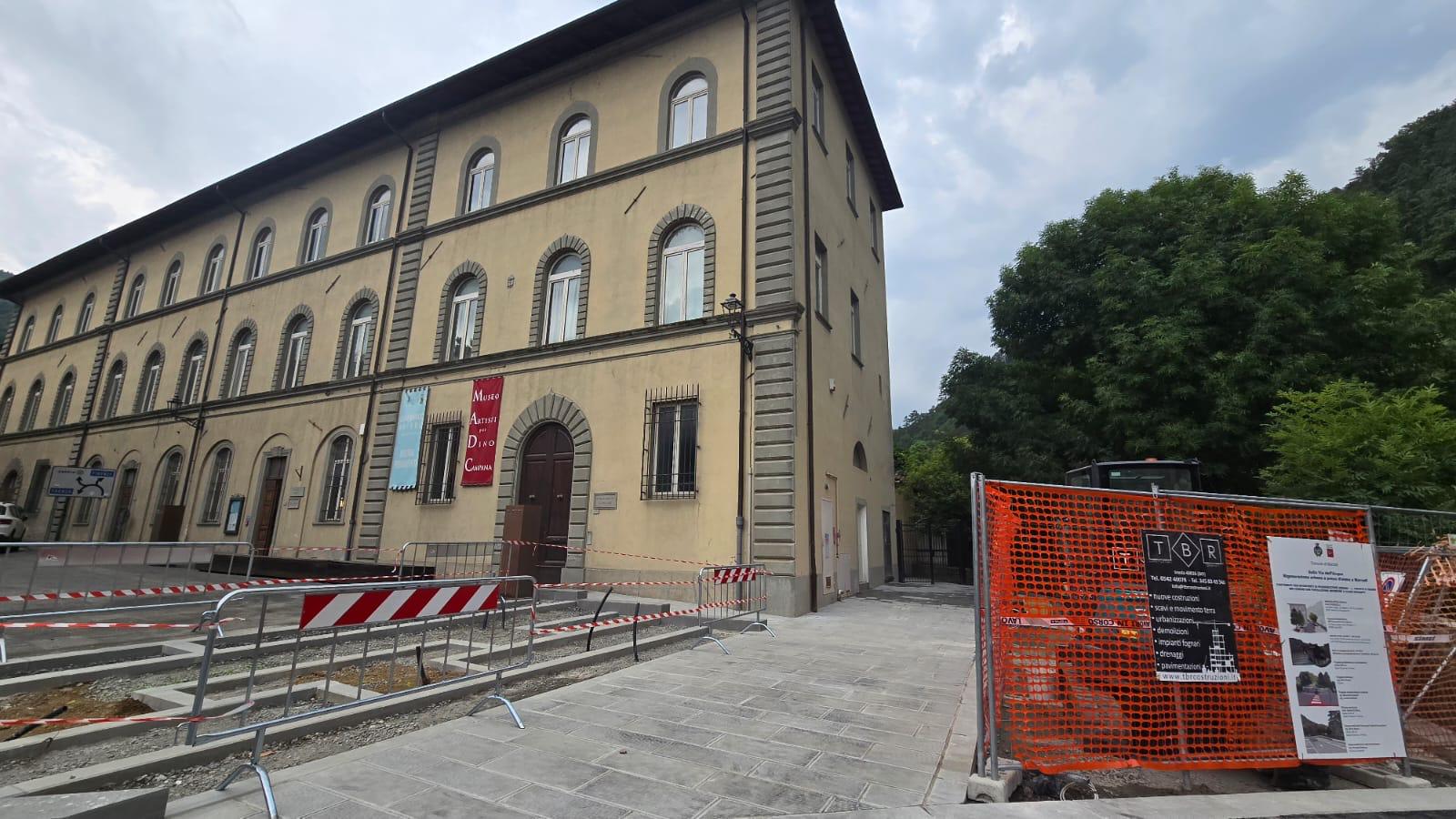 Lavori nel centro di Marradi (Foto da comunicato Comune di Marradi)