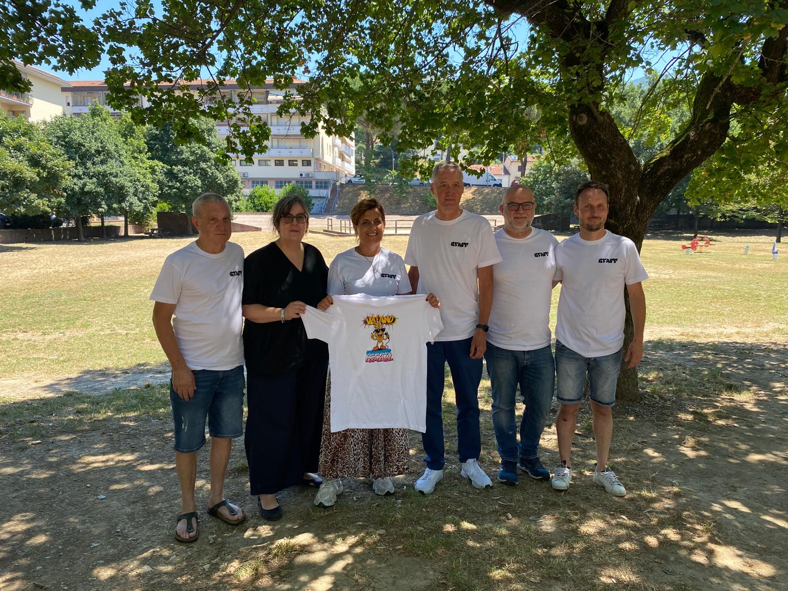 Sindaca con rappresentanti circoli (fonte foto comunicato stampa)