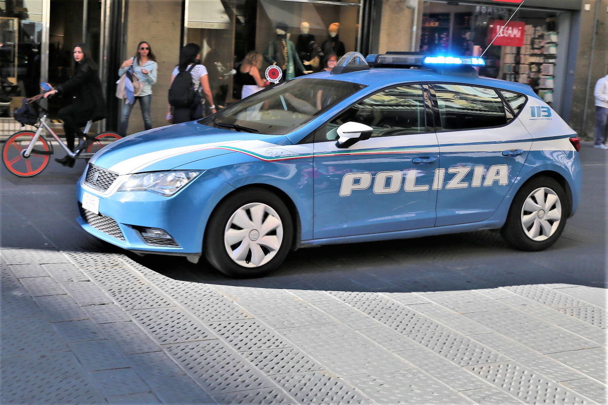 Polizia di Stato (foto archivio Antonello Serino - Met Ufficio Stampa)