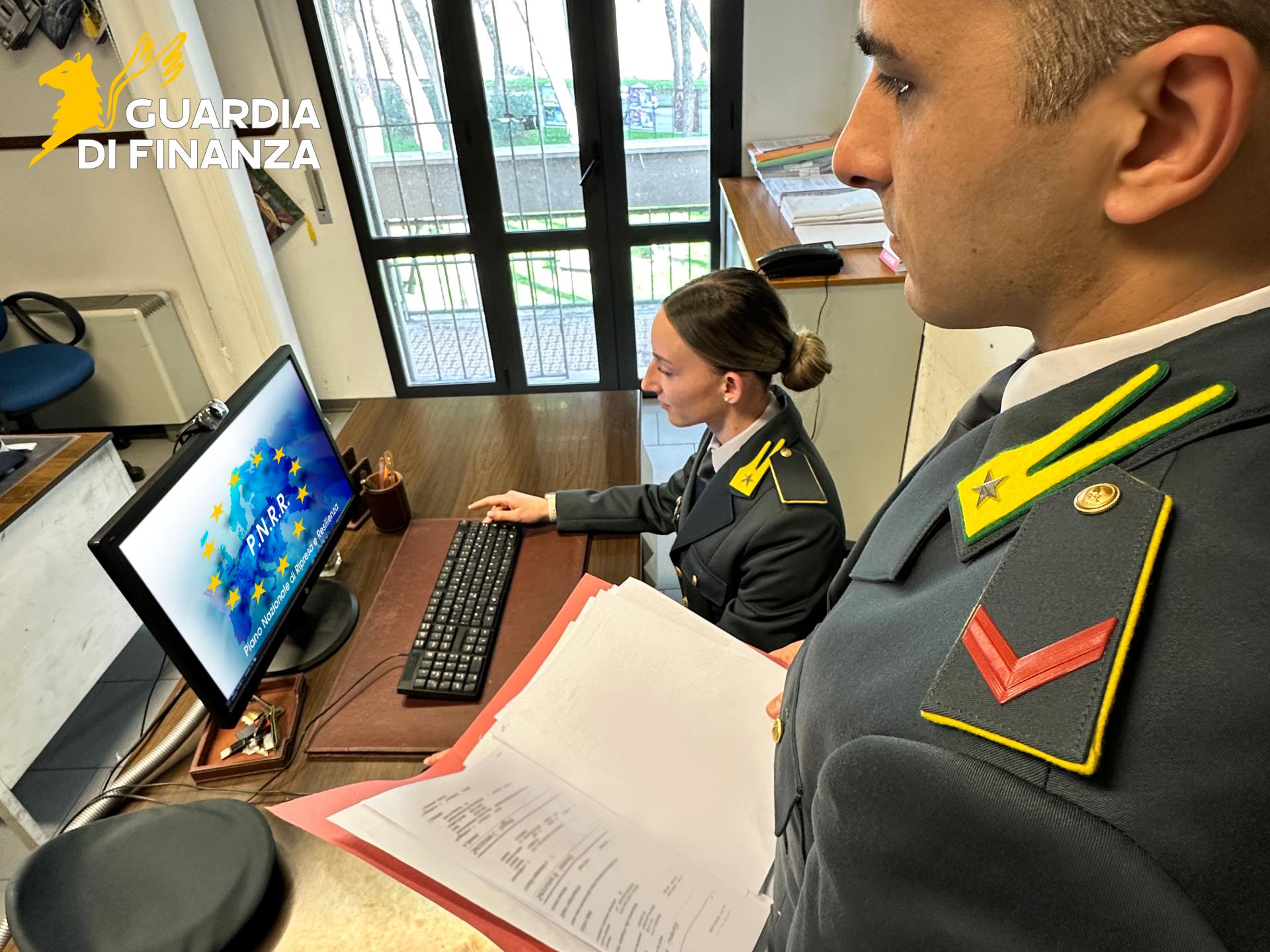 Sequestrati 150 mila euro nell'ambito di un'indagine sul corretto utilizzo del Pnrr (Foto da comunicato sala stampa Guardia di Finanza)