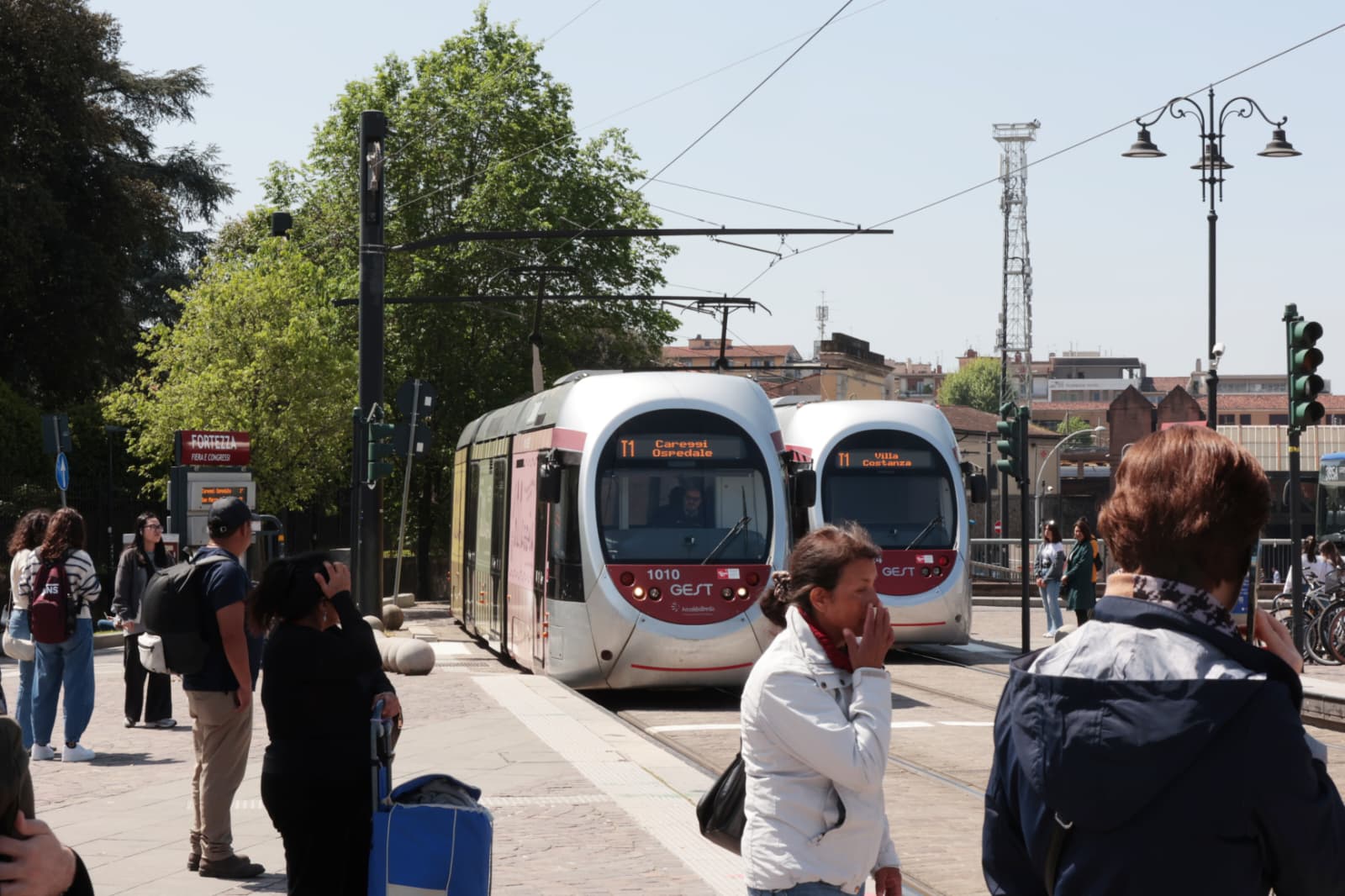 T1 momentaneamente interrotta (foto Antonello Serino - Met Ufficio Stampa)
