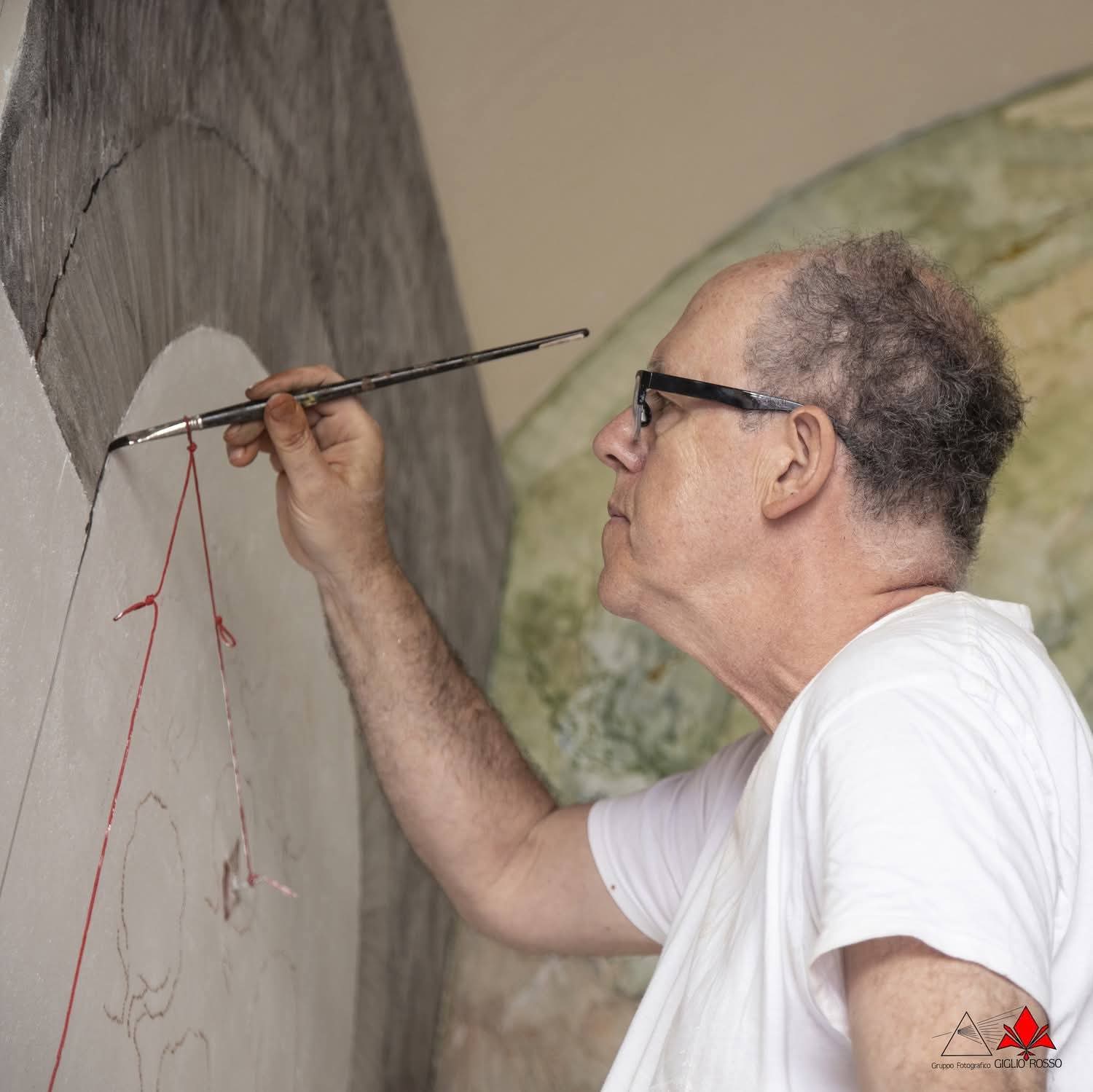 l'artista  Josep Minguell (fonte foto comunicato stampa)
