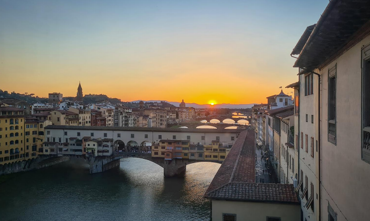 Ponte Vecchio al tramonto (Fonte foto comunicato Gallerie degli Uffizi)