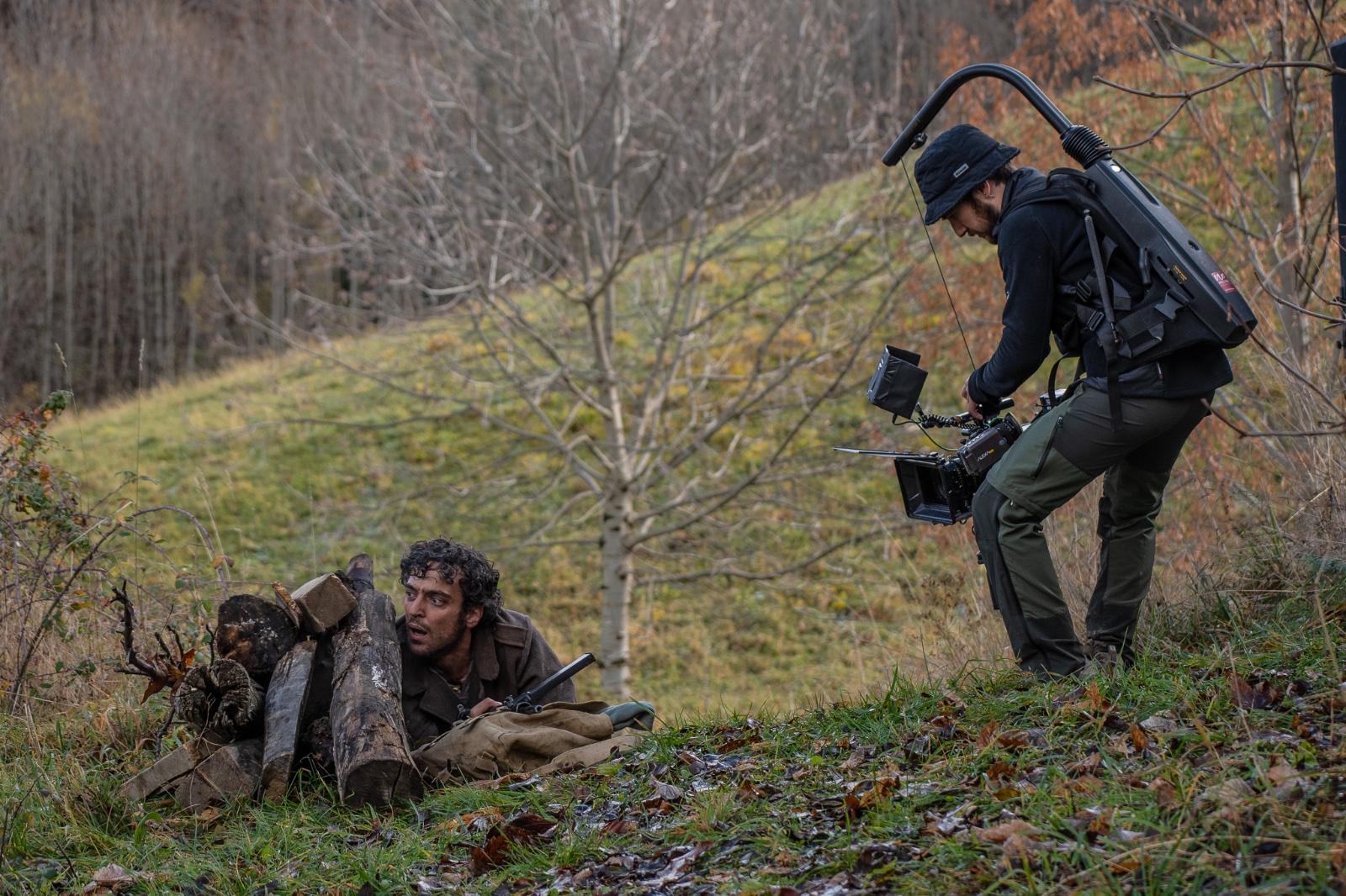 Se Venisse Anche L'Inferno_Luca Tanganelli sul set (2) (fonte foto comunicato stampa)