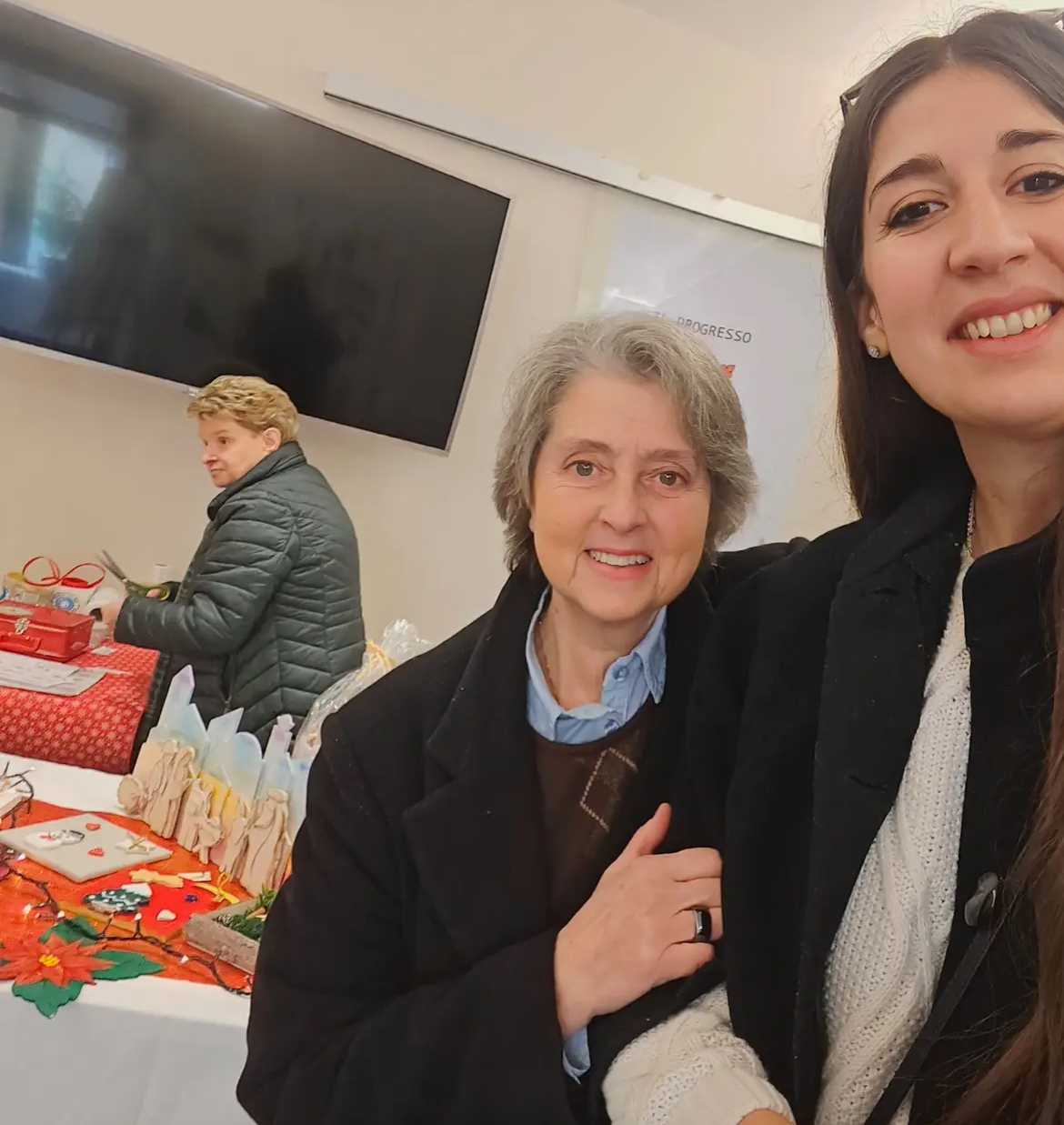 Lucia Succi insieme alla Sindaca Francesca Giannì