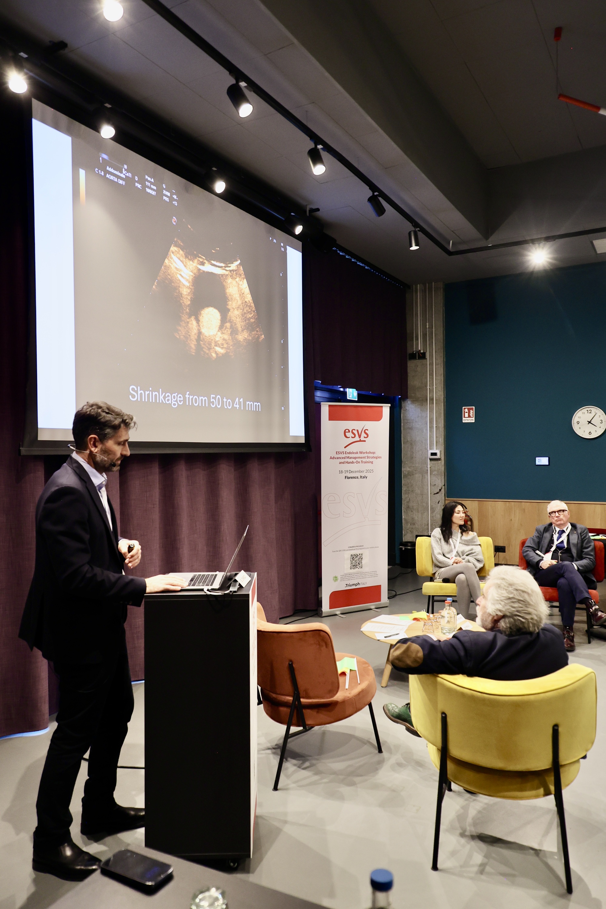 I dott. Chisci e Michelagnoli durante la due giorni (Foto da comunicato Ausl Toscana Centro)