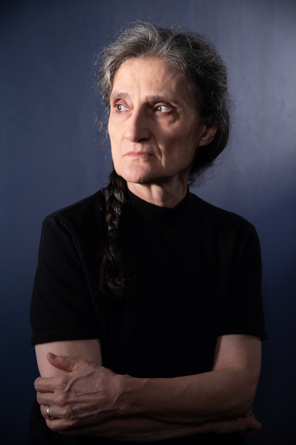 Chiara Guidi (Foto di Eva Castellucci, fonte comunicato stampa Teatro della Toscana)