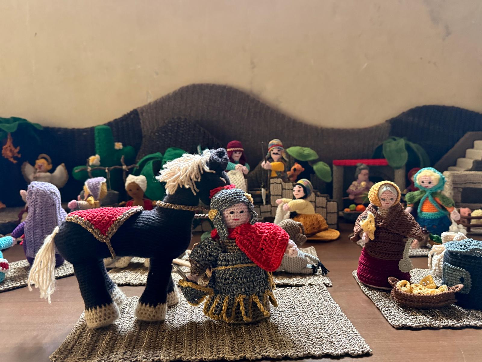 Presepe all'uncinetto di Antonietta Curcio (Fonte foto Unione del Chianti Fiorentino)