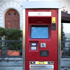 Truffa alle emettitrici della tramvia (foto Antonello Serino - Met Ufficio Stampa)