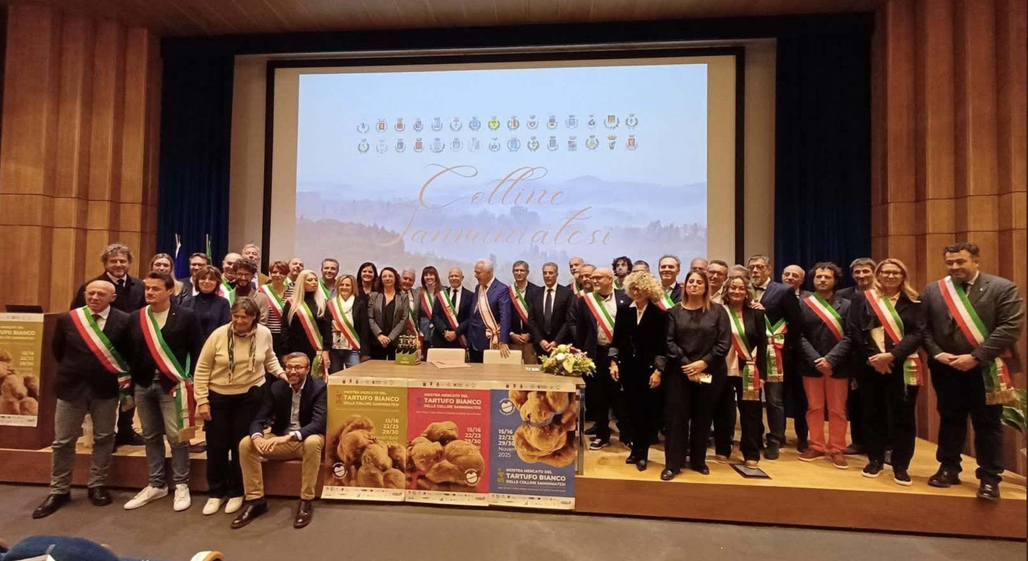 Sindaci e Assessori Comuni delle colline Sanminiatesi (Fonte foto Comune di Barberino Tavarnelle)