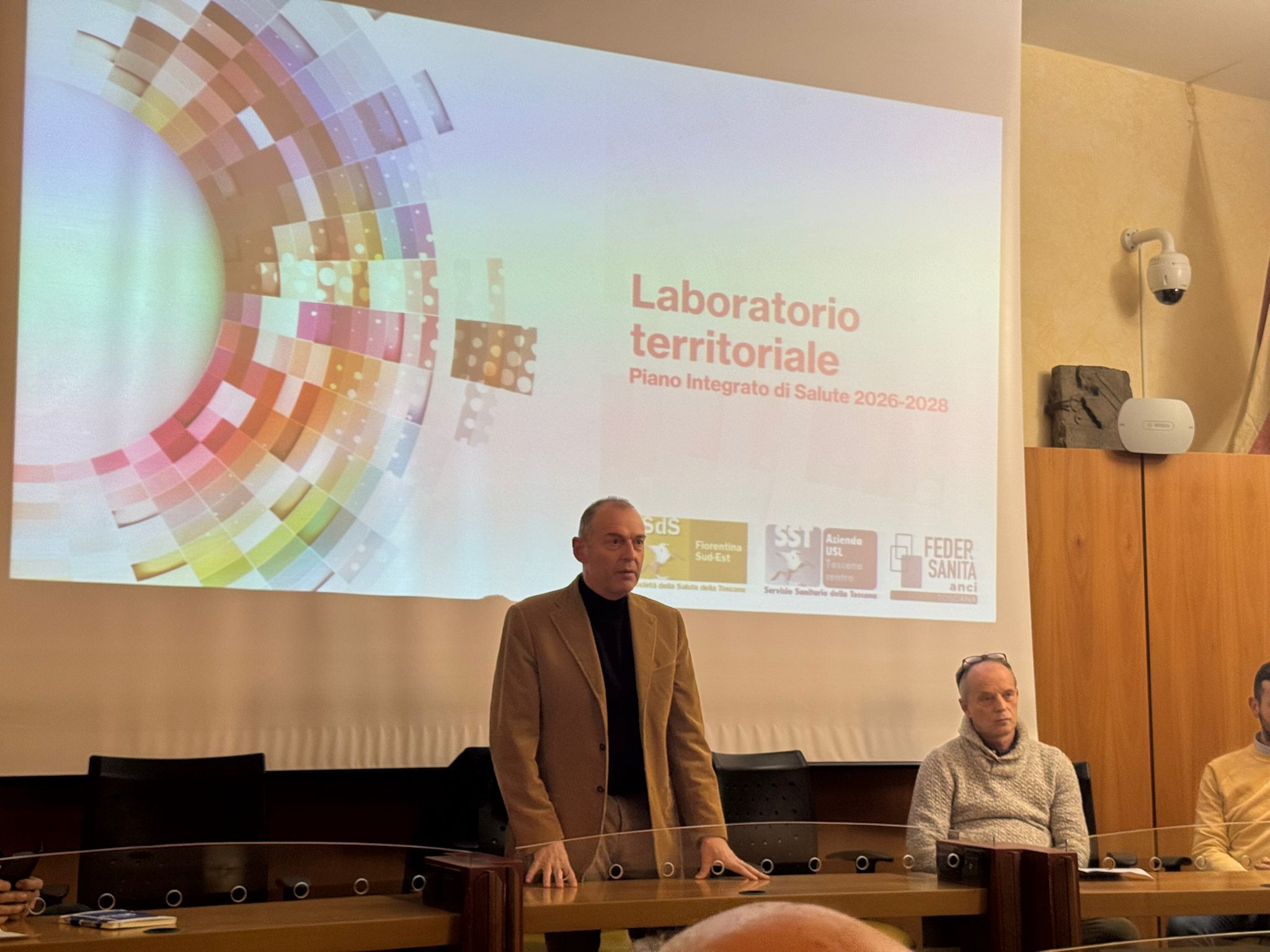 Un momento dell'incontro - in foto il sindaco Sottani