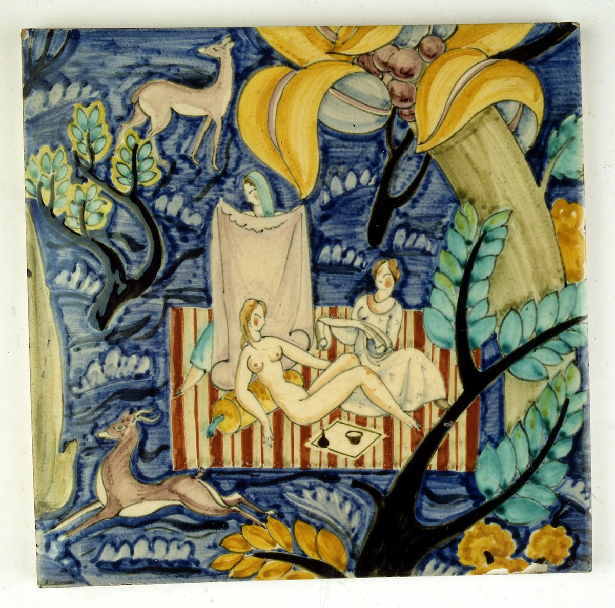 Manifattura Cantagalli, Piastrella quadrata, 1930ca., maiolica policroma, Civiche raccolte d'arte applicata, Castello Sforzesco, Milano