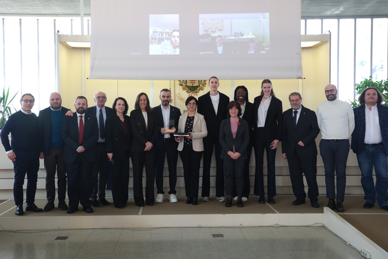 Un momento della presentazione (foto Antonello Serino - Met Ufficio Stampa)