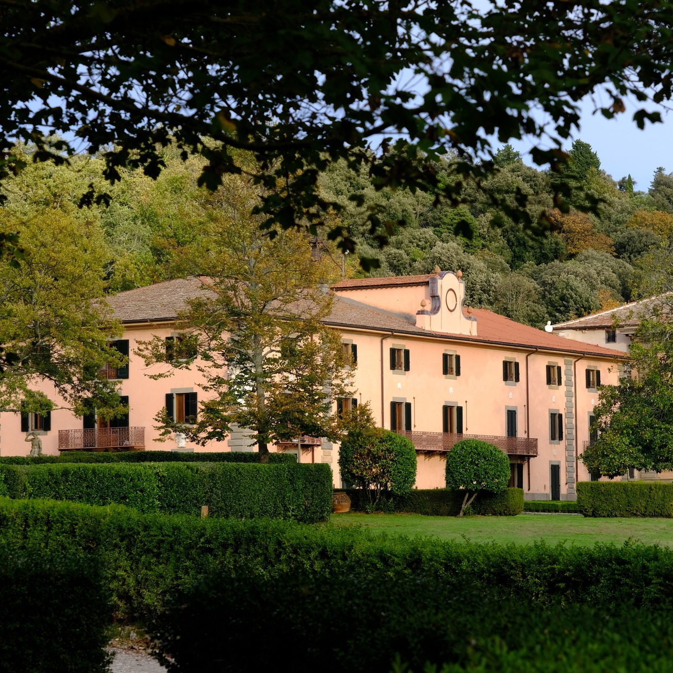 Pagina Facebook del Parco: https://www.facebook.com/photo?fbid=1364484782392080&set=a.576438611196705