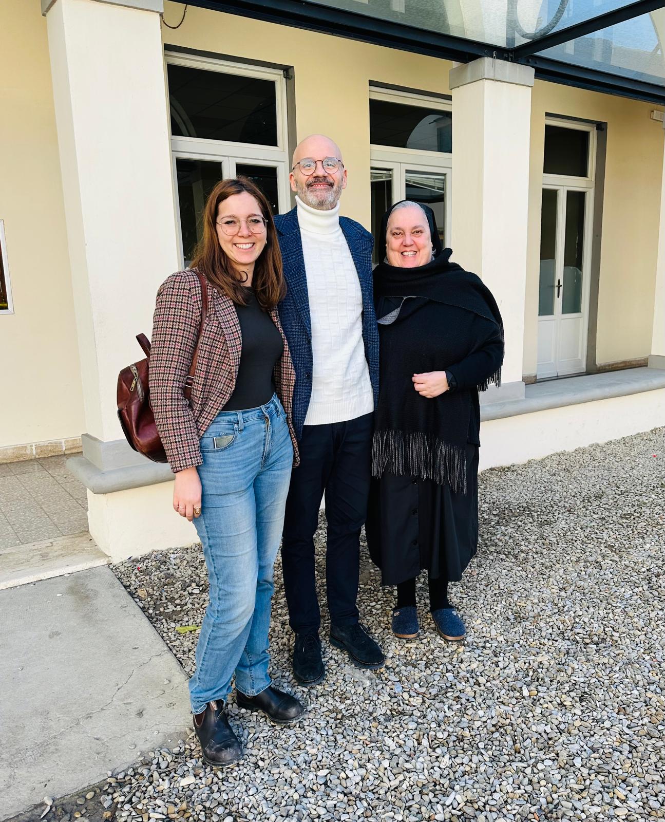 Vicesindaca Federica Petti, Francesco Del Risatoro, Suor Annamaria Biscaro. 