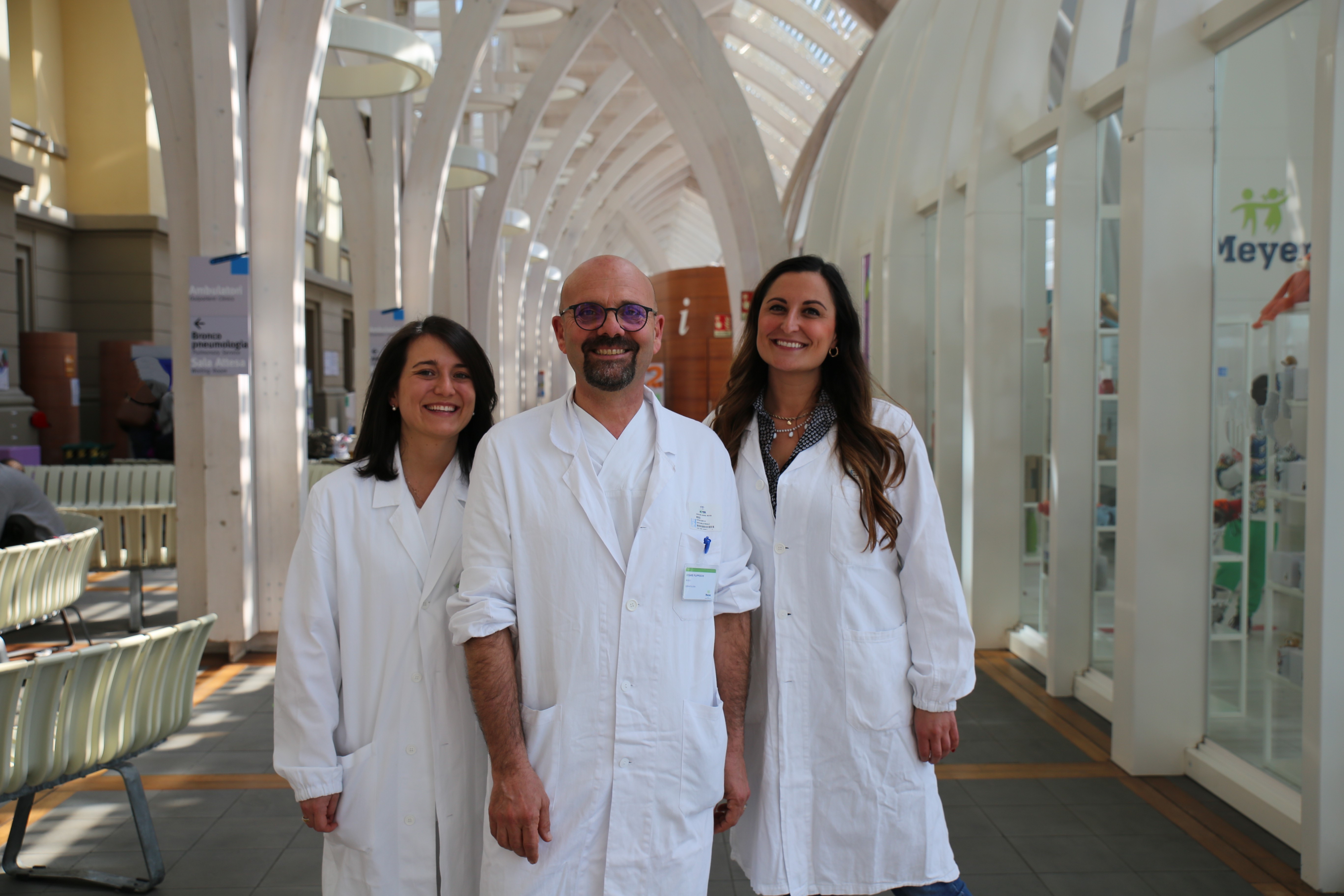 Il team Dermatologia - da sx Greta Tronconi, Cesare, Filippeschi, Teresa Oranges (Fonte foto comunicato stampa Meyer)