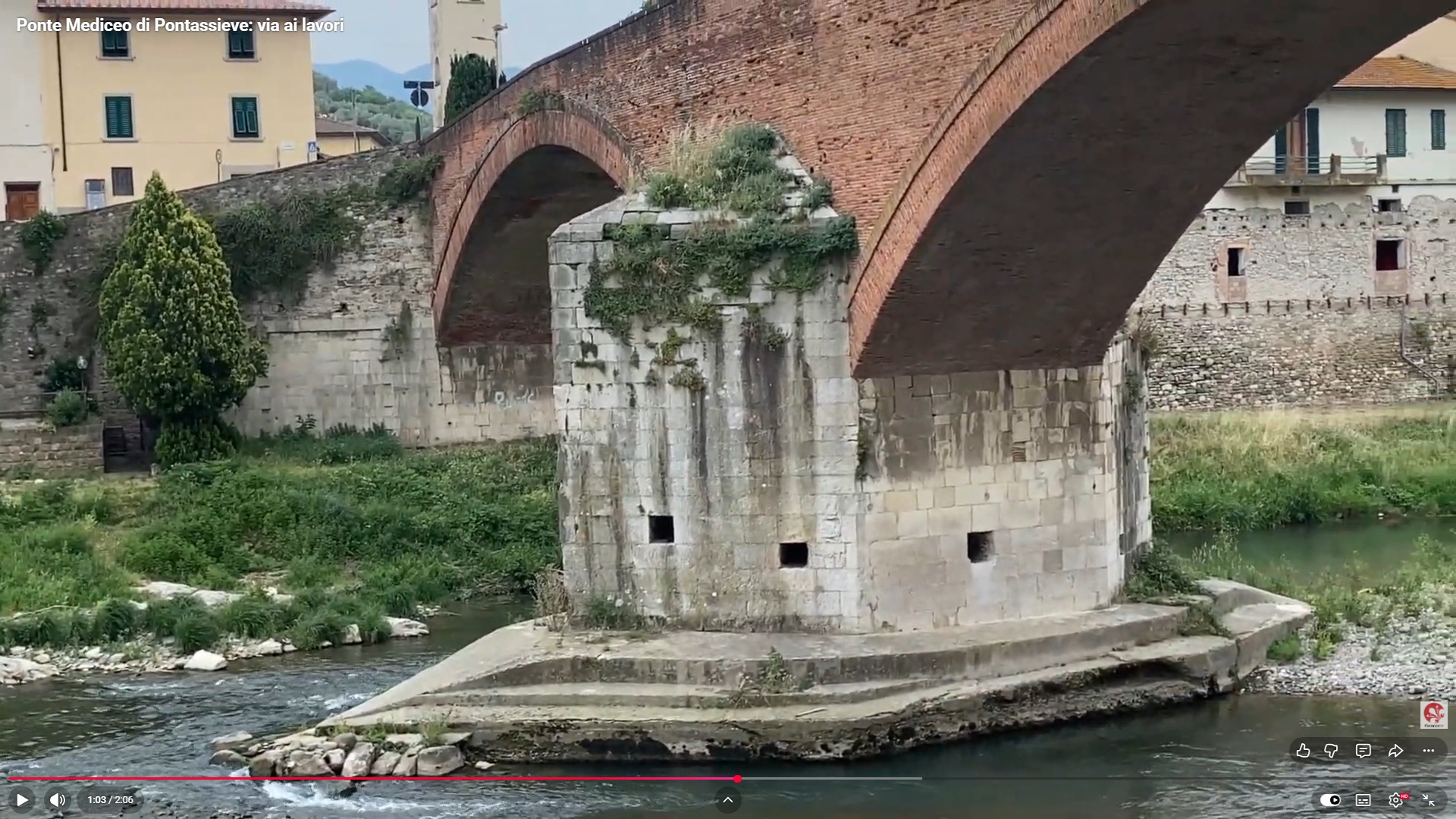 Frame dal video di Florence Tv