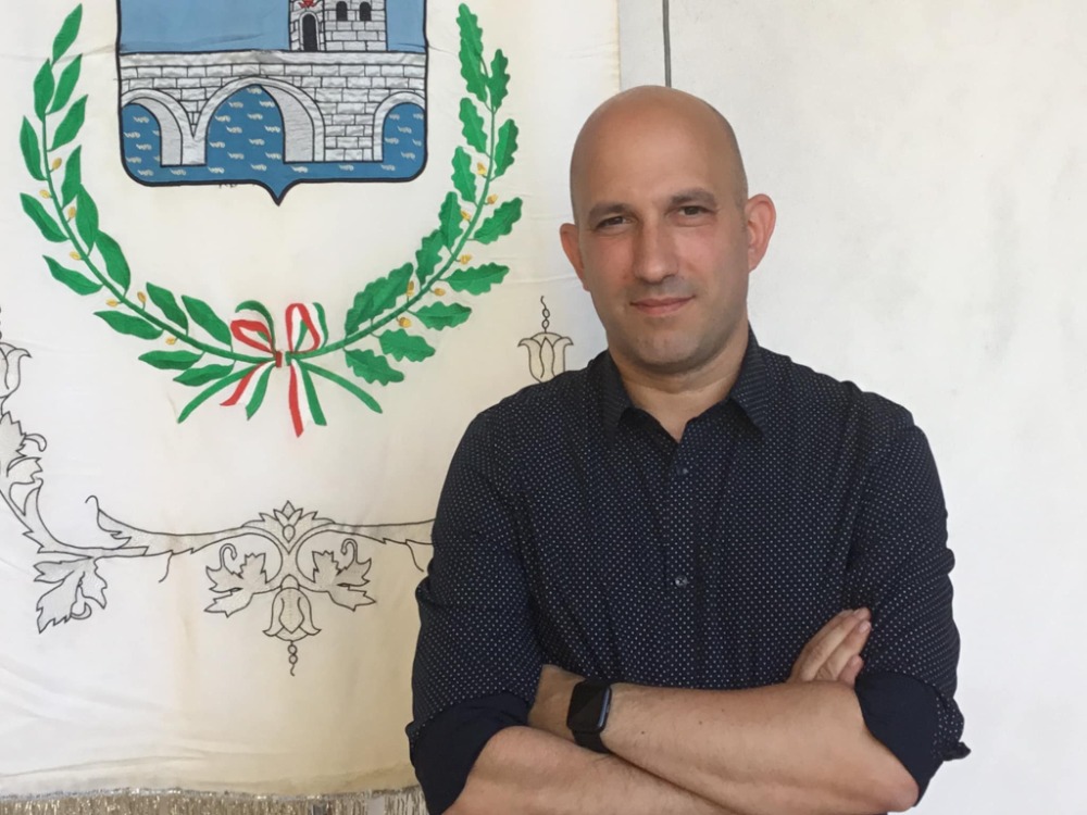L'assessore Quaresima (Fonte foto comunicato Comune di Signa)